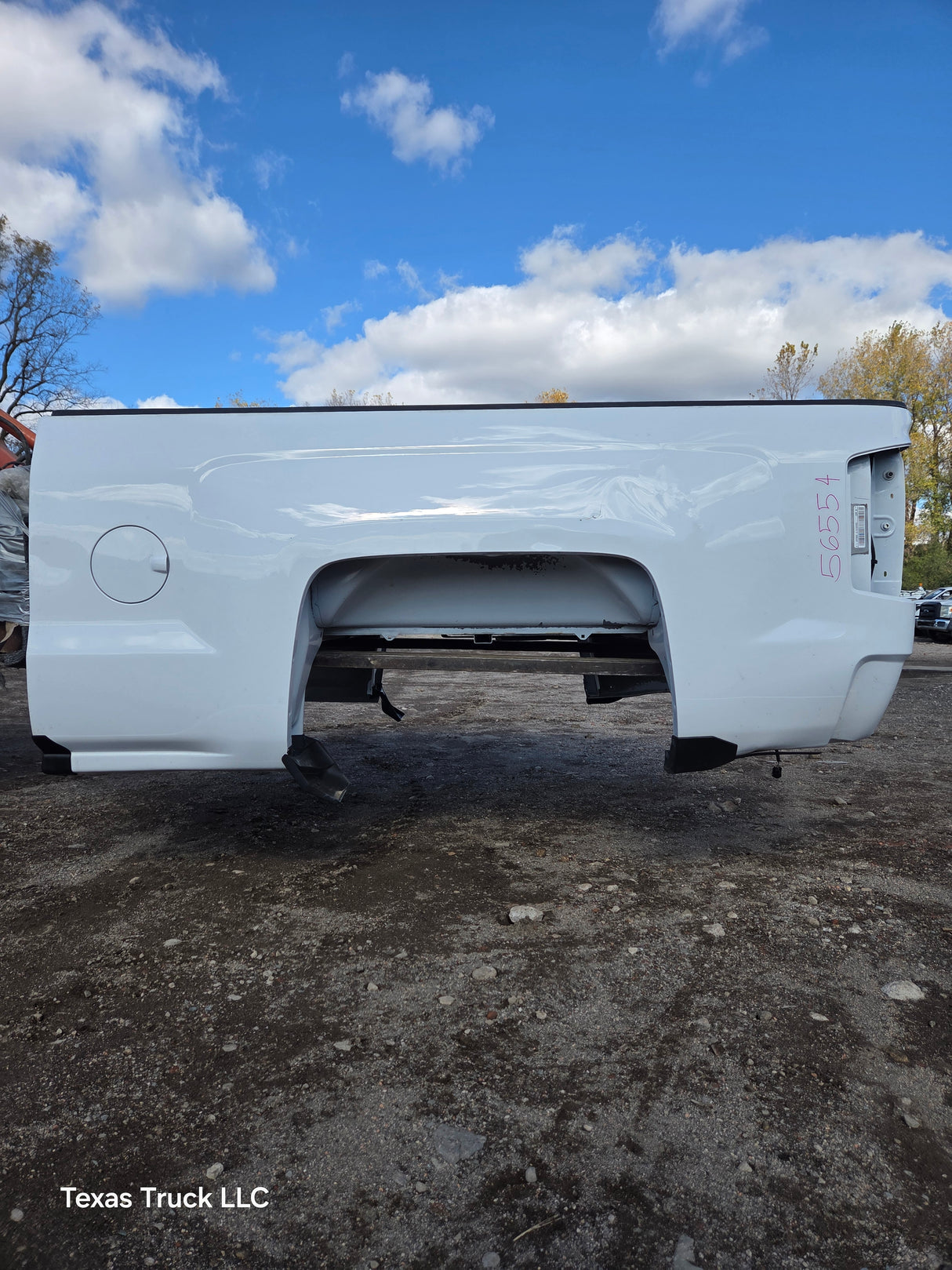 2014-2019 Chevrolet Silverado 1500 2500 3500 HD 6' 6" Short Bed - Summit White