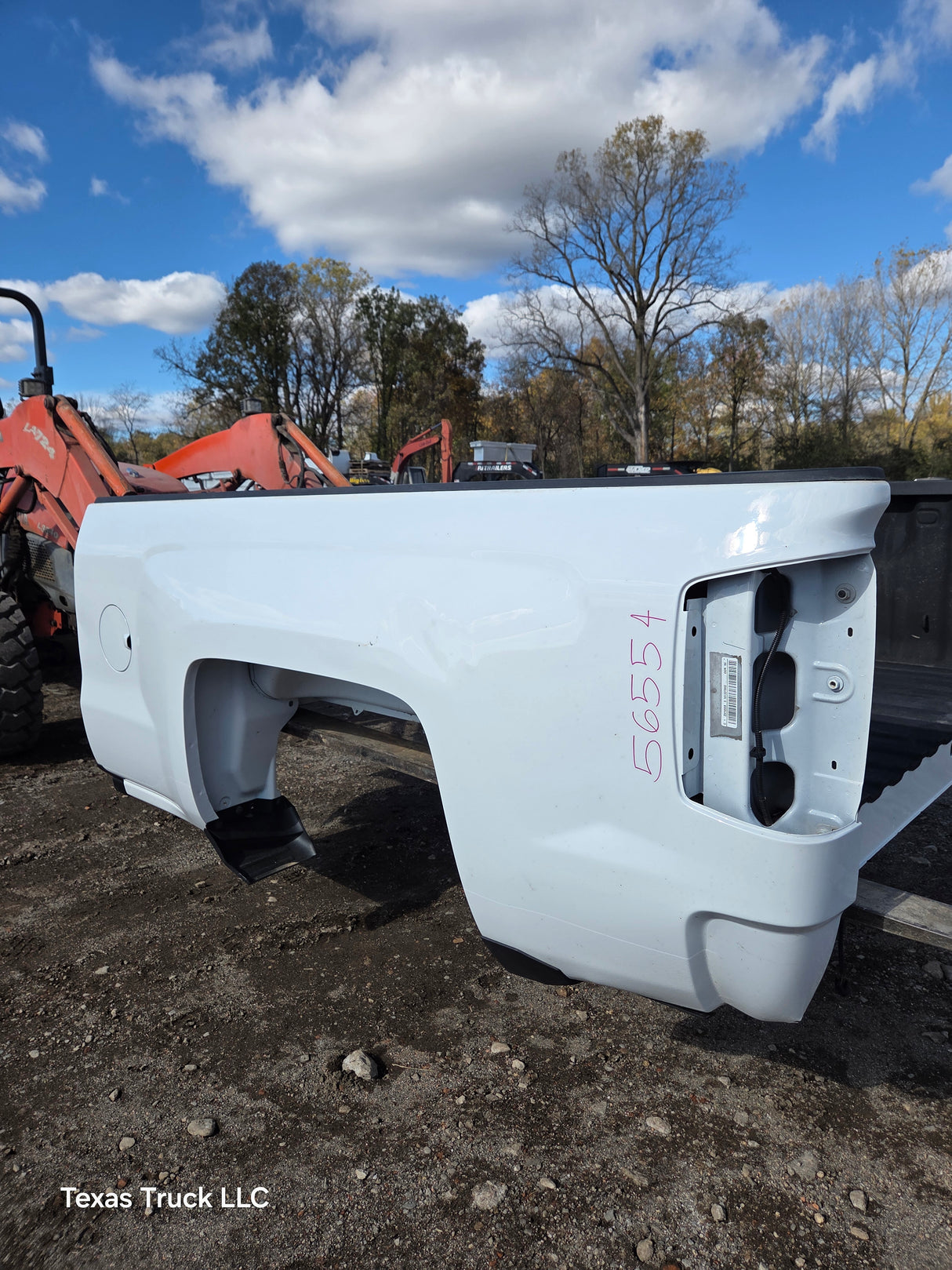 2014-2019 Chevrolet Silverado 1500 2500 3500 HD 6' 6" Short Bed - Summit White