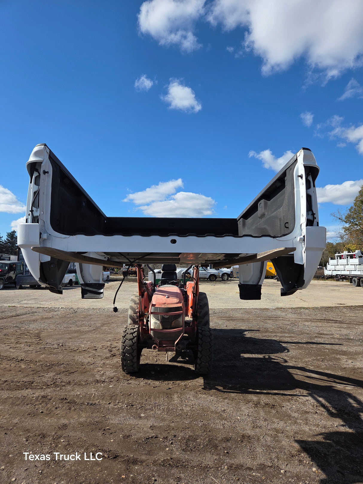 2014-2019 Chevrolet Silverado 1500 2500 3500 HD 6' 6" Short Bed - Summit White