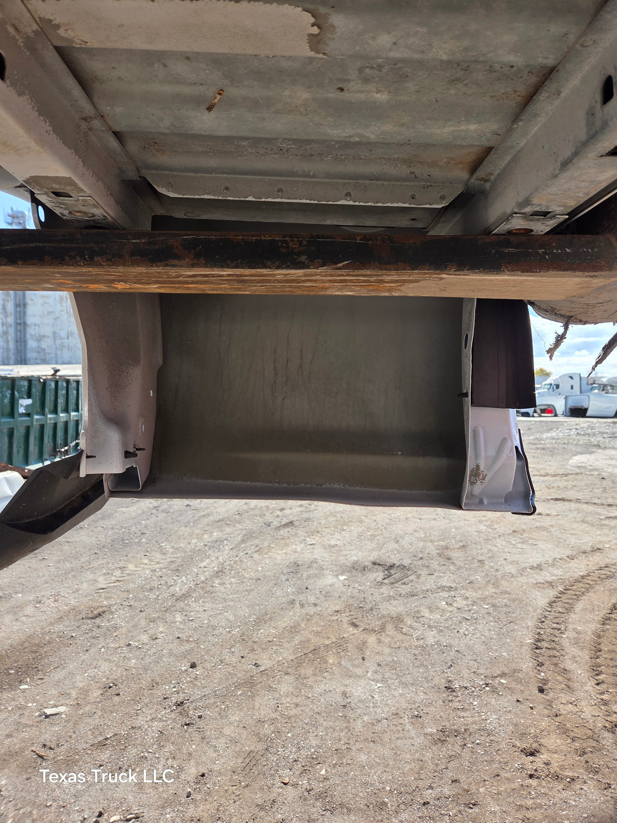 2014-2019 Chevrolet Silverado 1500 2500 3500 HD 6' 6" Short Bed - Summit White