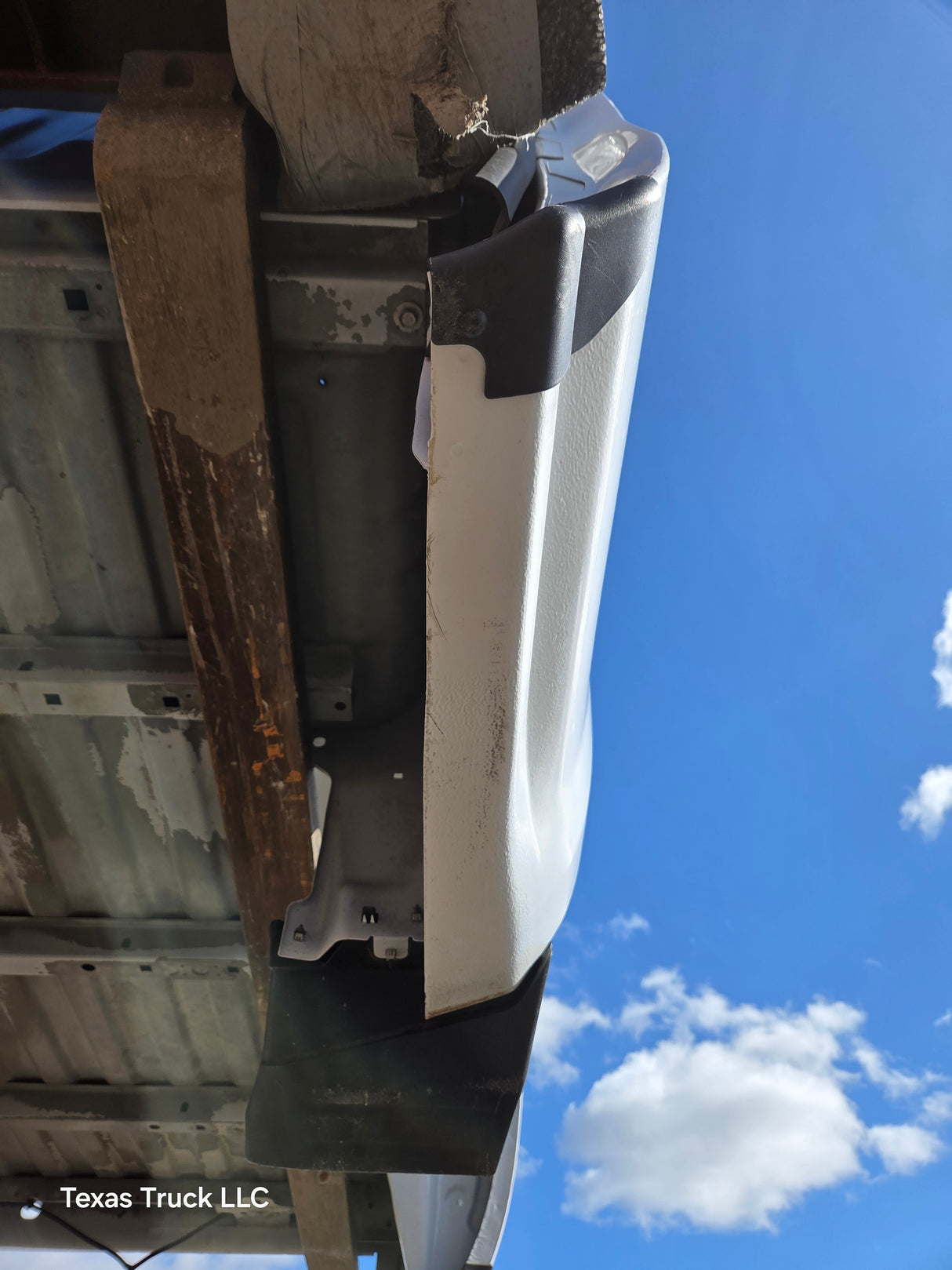 2014-2019 Chevrolet Silverado 1500 2500 3500 HD 6' 6" Short Bed - Summit White