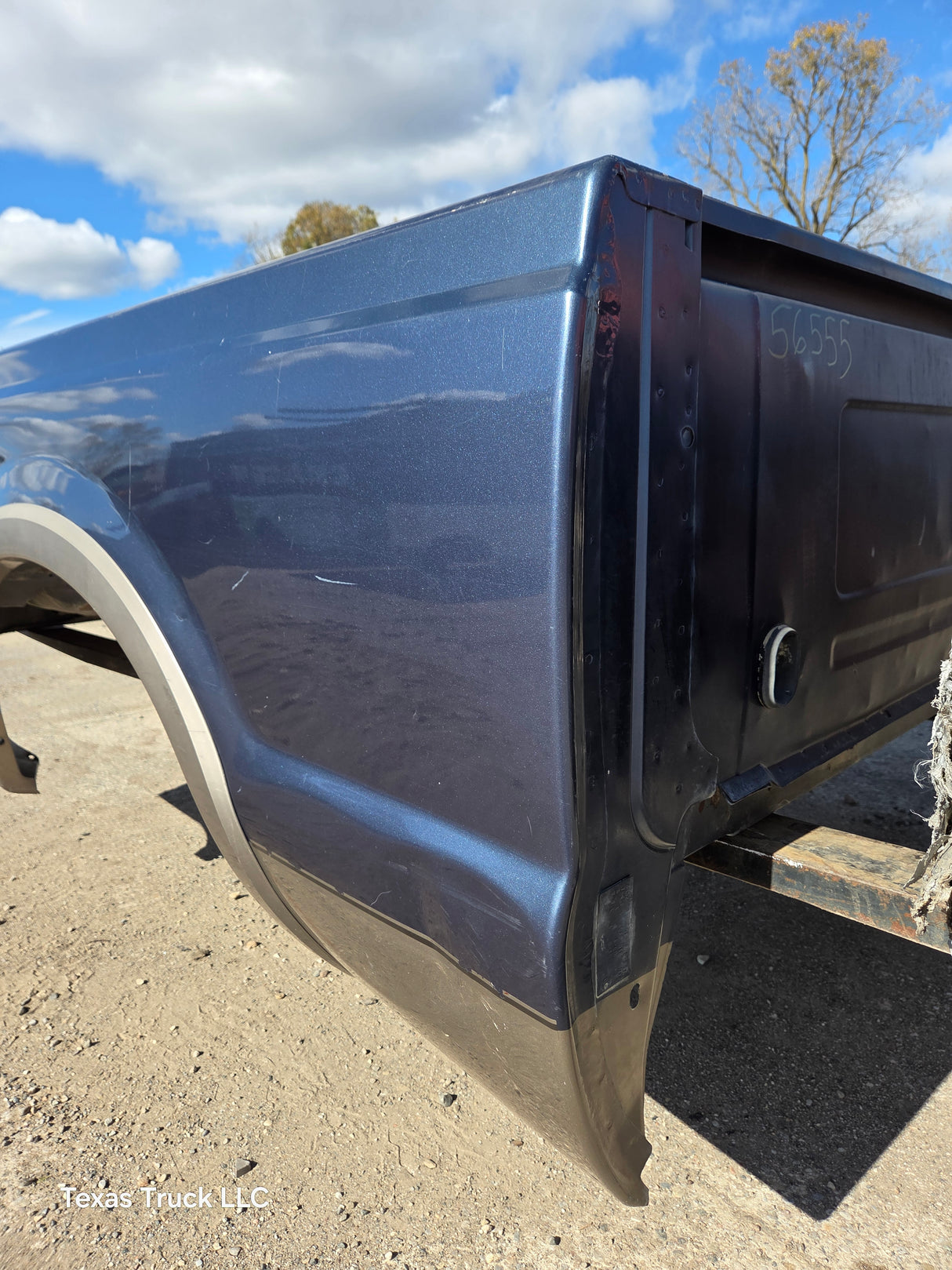 1999-2010 Ford Super Duty F250 F350 6' 9" Short Truck Bed