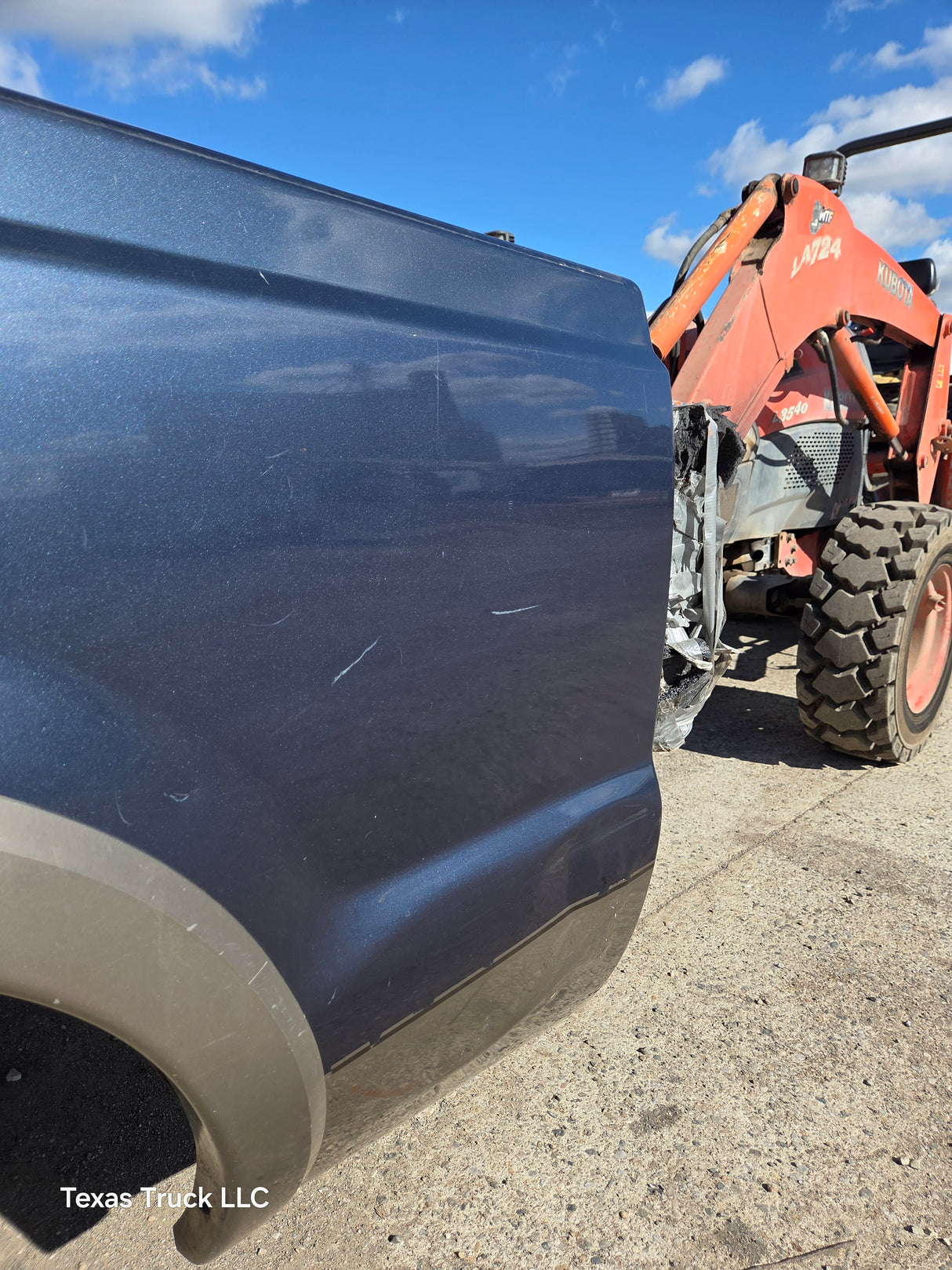 1999-2010 Ford Super Duty F250 F350 6' 9" Short Truck Bed