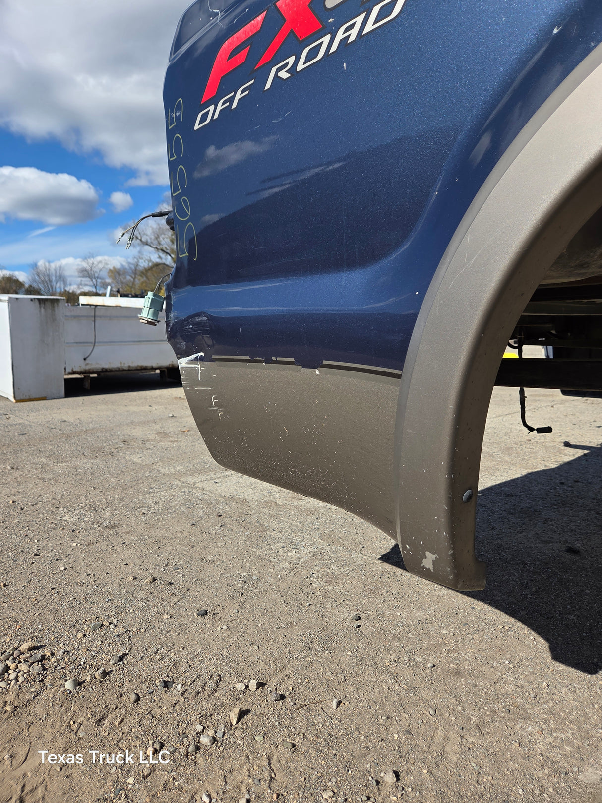 1999-2010 Ford Super Duty F250 F350 6' 9" Short Truck Bed