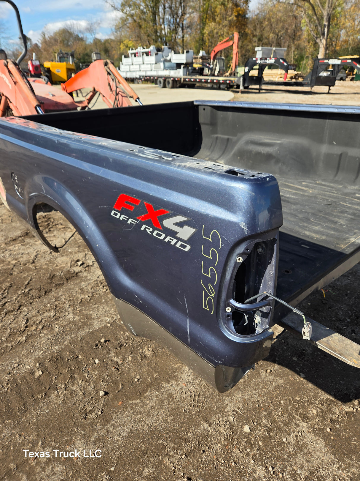 1999-2010 Ford Super Duty F250 F350 6' 9" Short Truck Bed