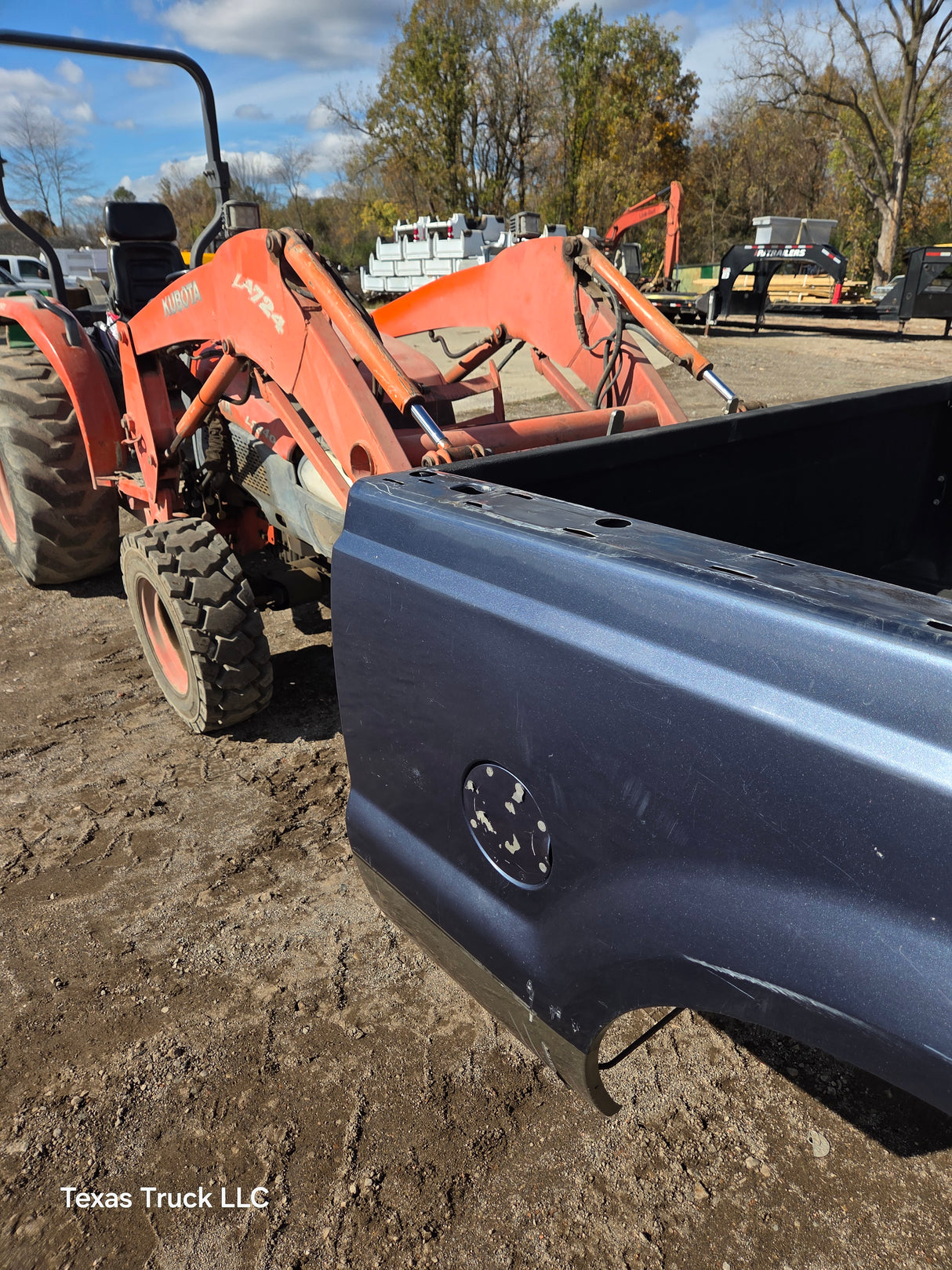 1999-2010 Ford Super Duty F250 F350 6' 9" Short Truck Bed