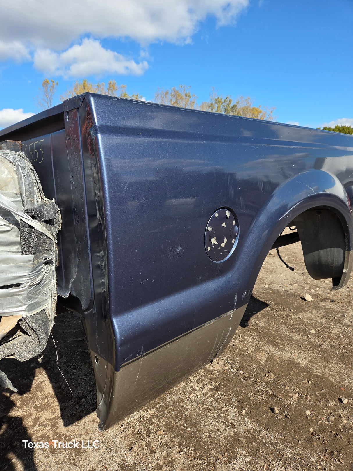 1999-2010 Ford Super Duty F250 F350 6' 9" Short Truck Bed