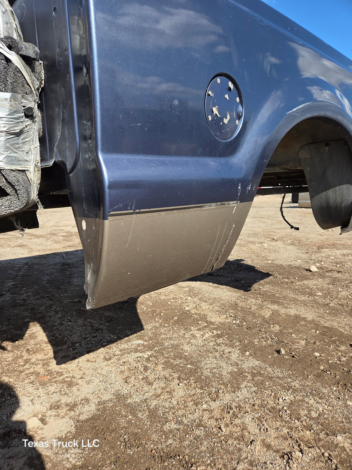 1999-2010 Ford Super Duty F250 F350 6' 9" Short Truck Bed