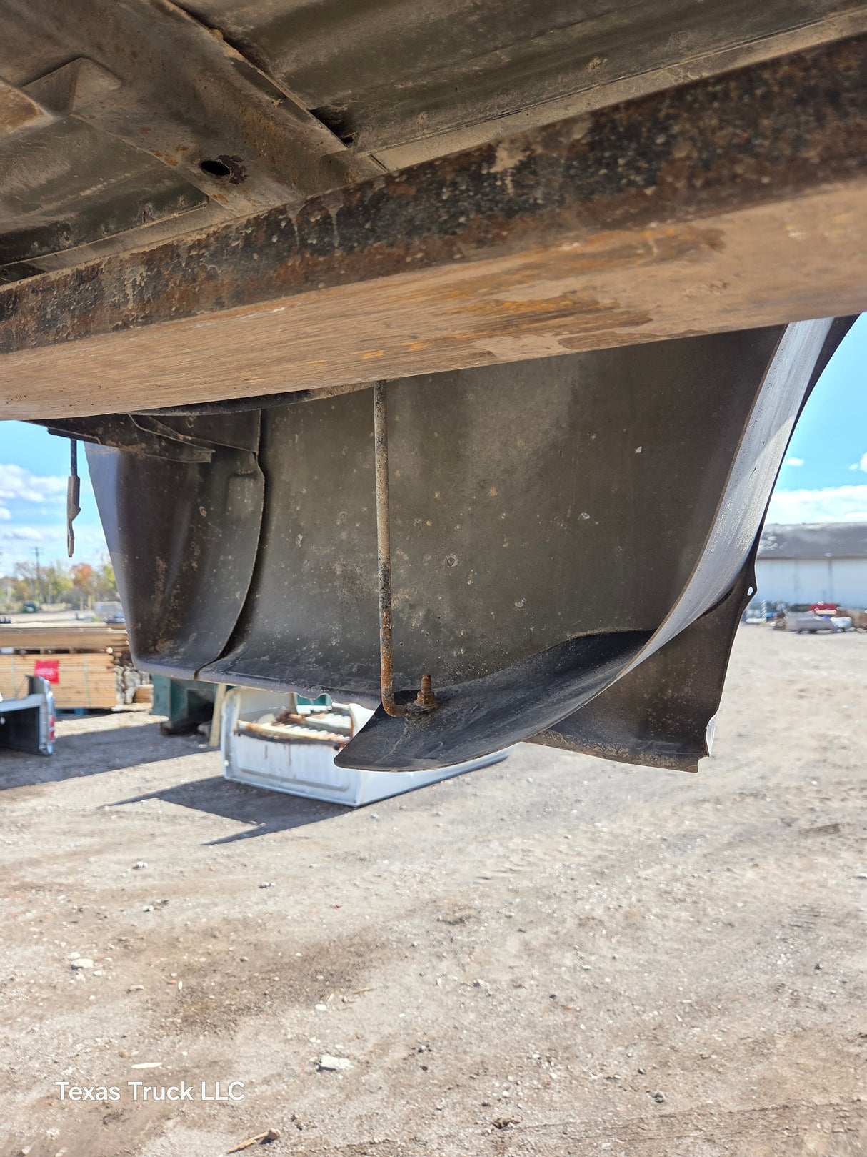 1999-2010 Ford Super Duty F250 F350 6' 9" Short Truck Bed