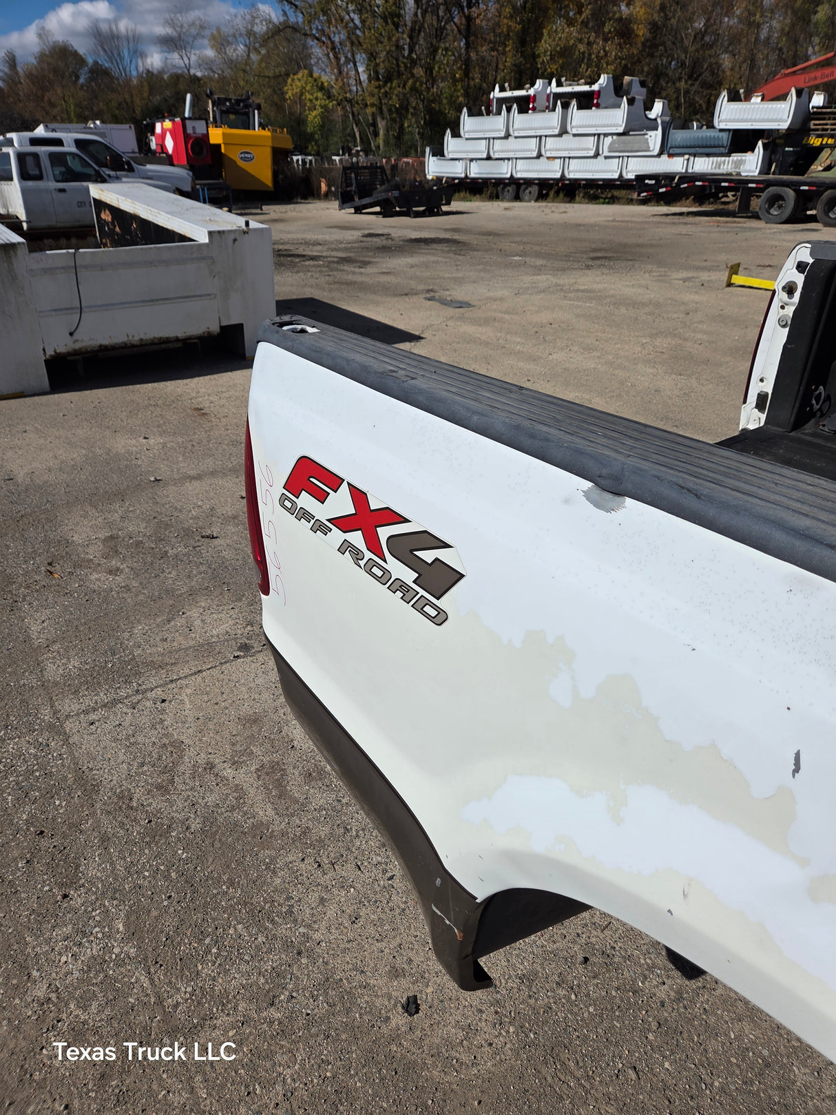 1999-2010 Ford Super Duty F250 F350 6' 9" Short Truck Bed