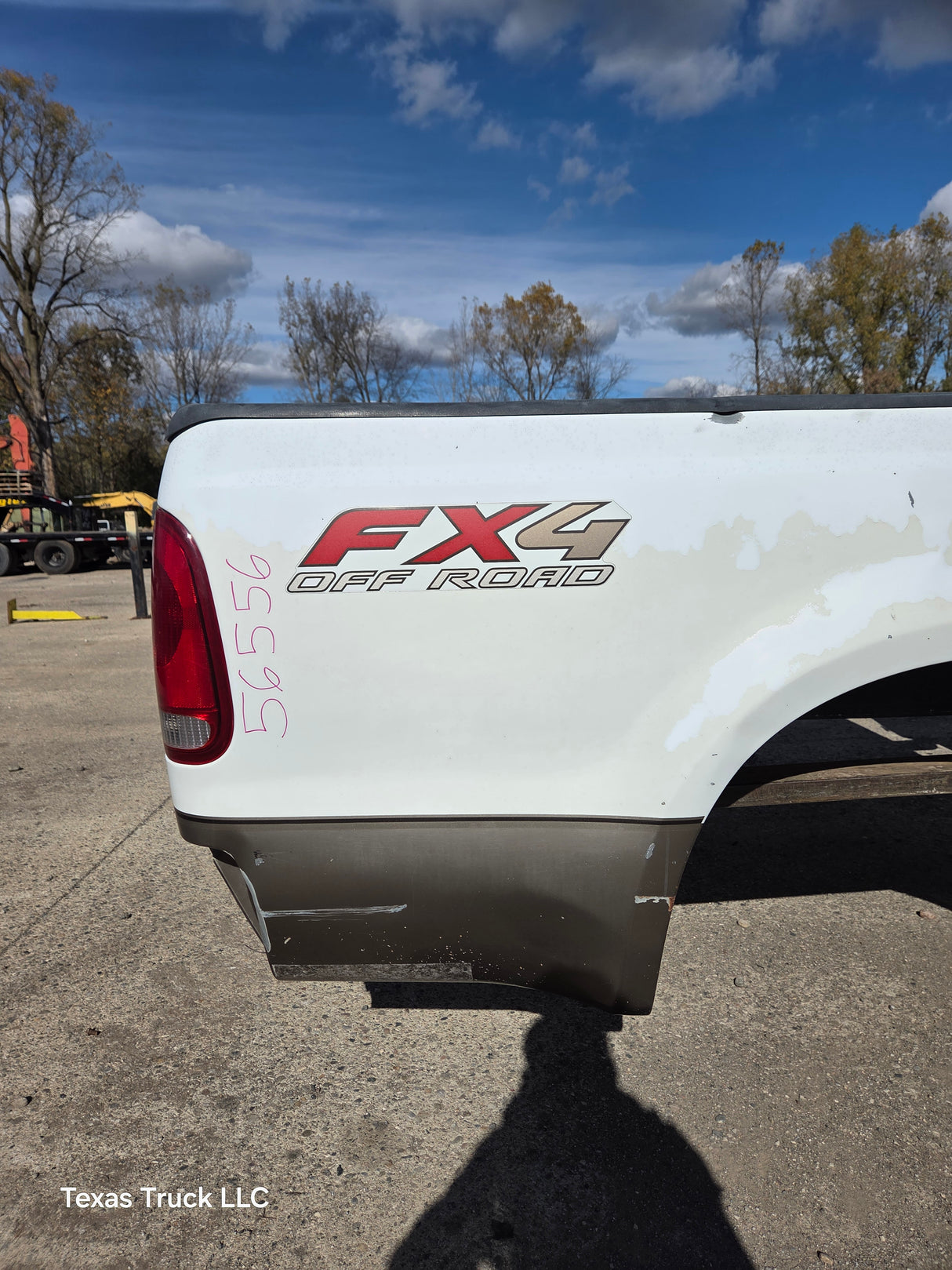 1999-2010 Ford Super Duty F250 F350 6' 9" Short Truck Bed