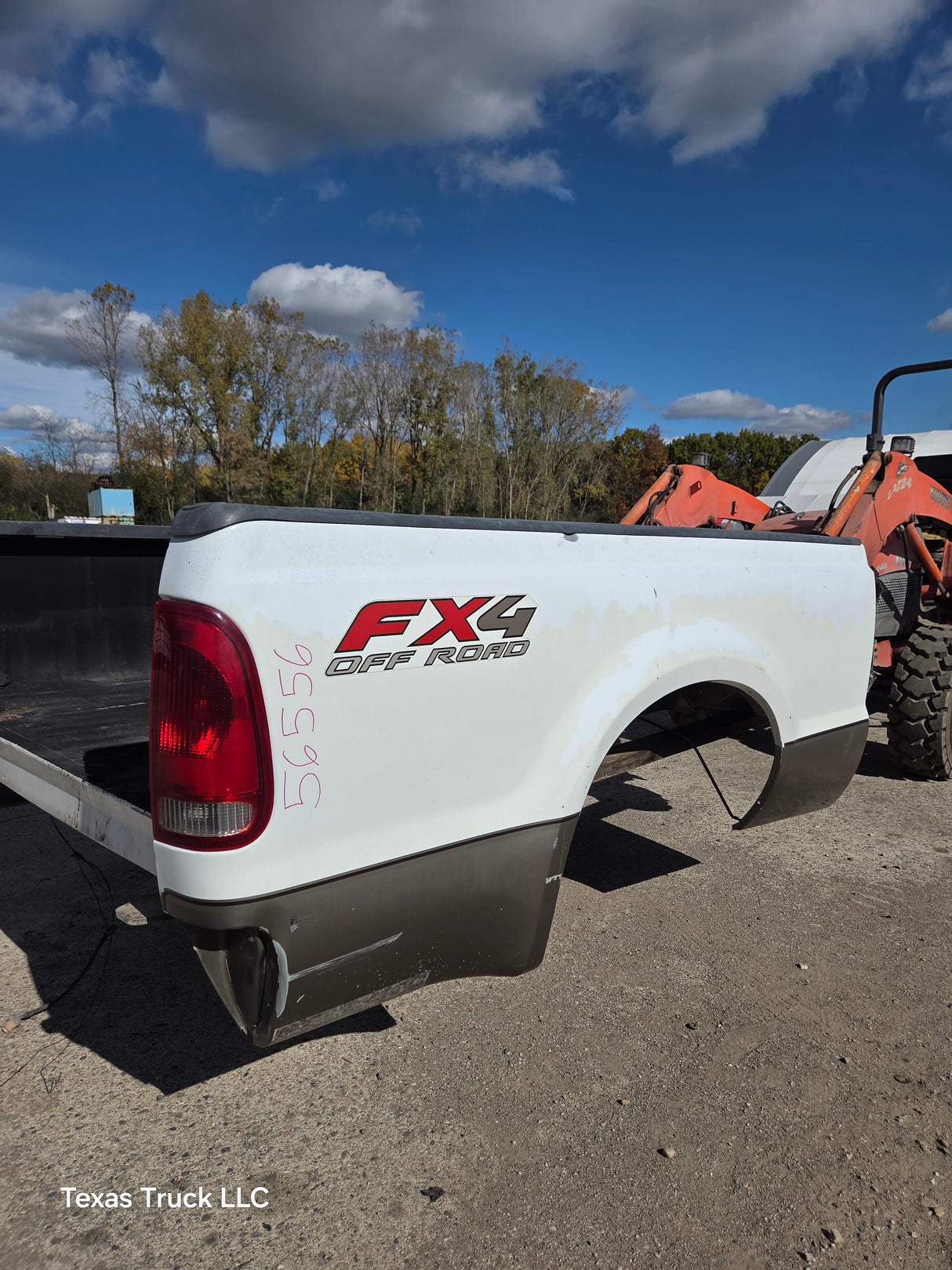 1999-2010 Ford Super Duty F250 F350 6' 9" Short Truck Bed