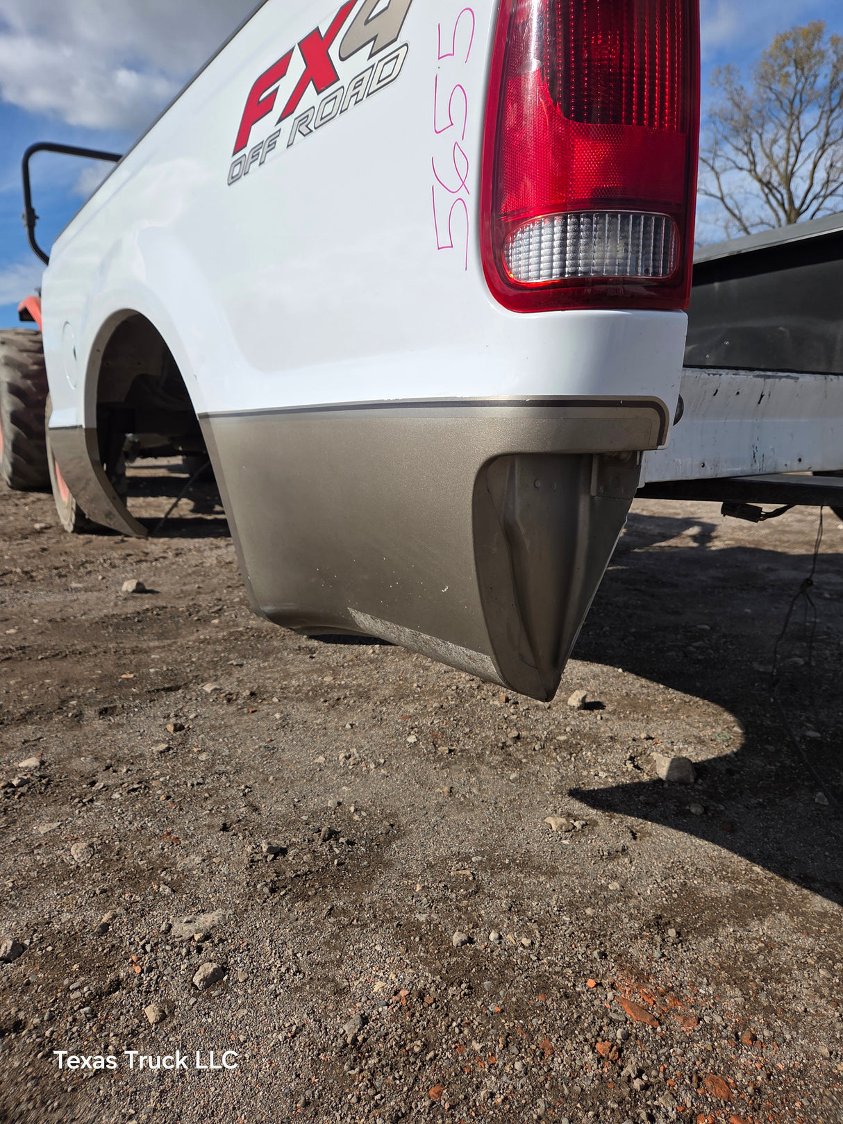 1999-2010 Ford Super Duty F250 F350 6' 9" Short Truck Bed