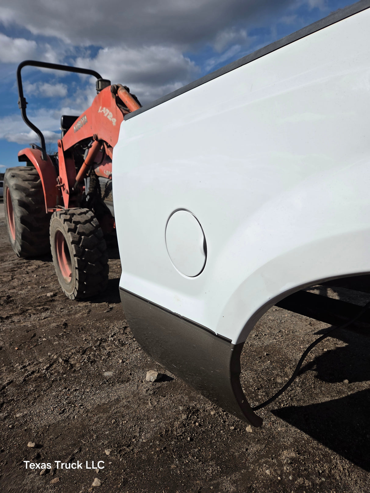 1999-2010 Ford Super Duty F250 F350 6' 9" Short Truck Bed