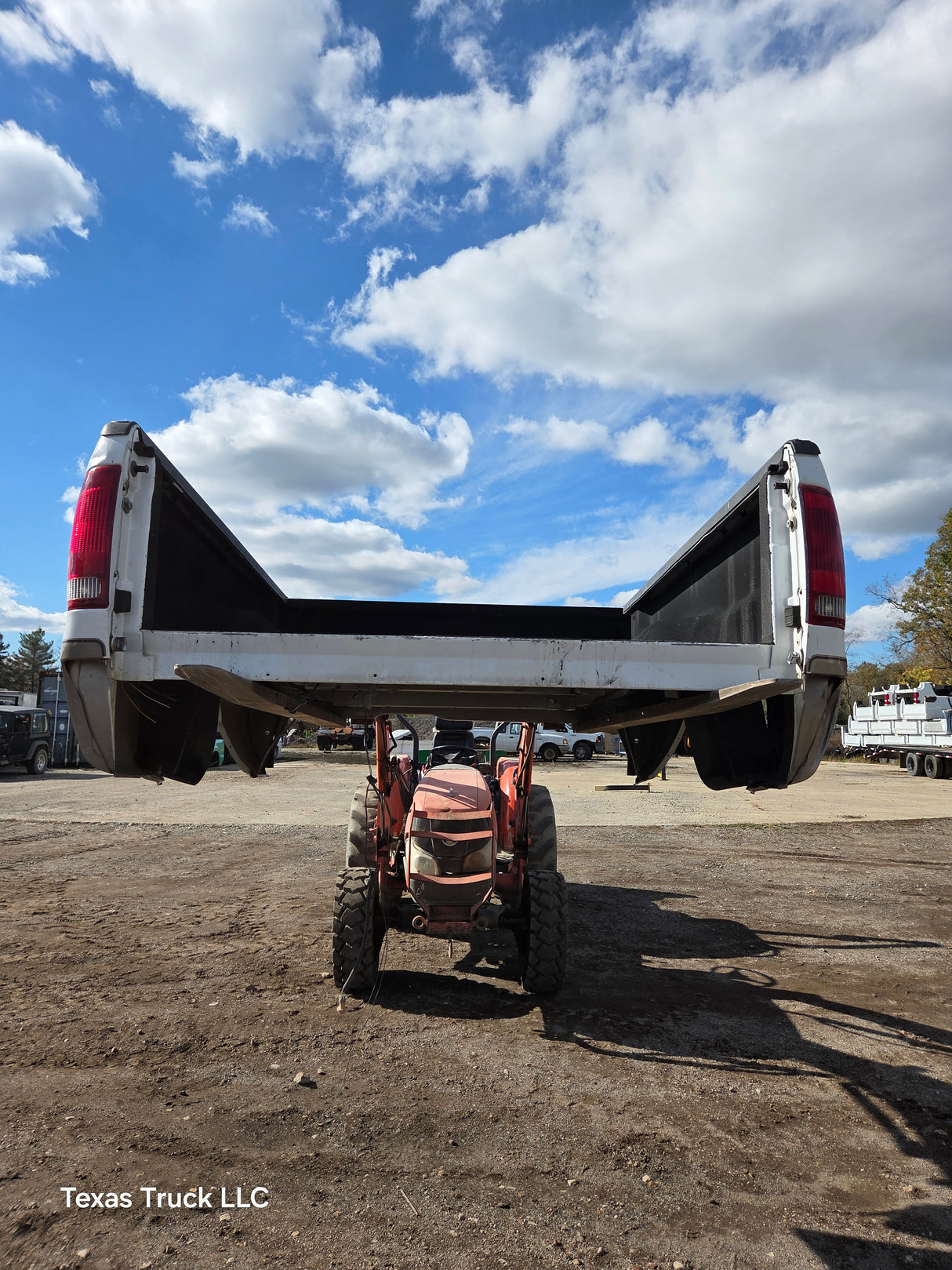 1999-2010 Ford Super Duty F250 F350 6' 9" Short Truck Bed