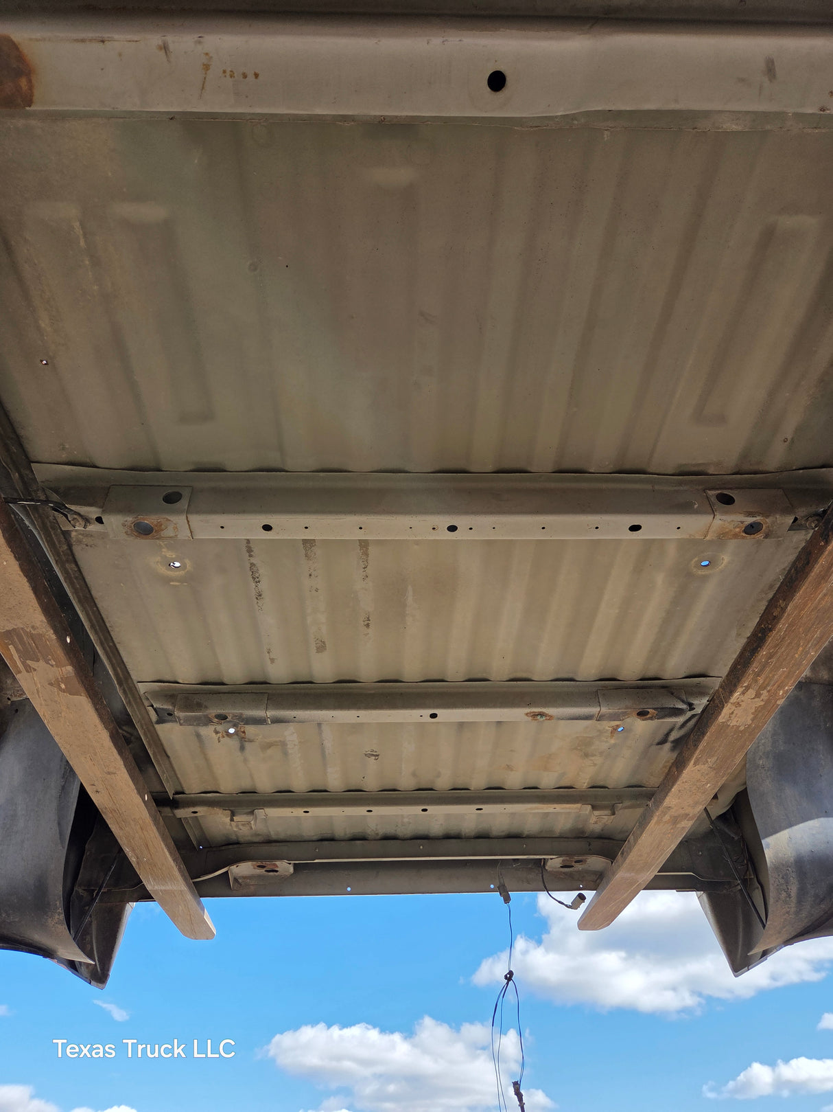 1999-2010 Ford Super Duty F250 F350 6' 9" Short Truck Bed