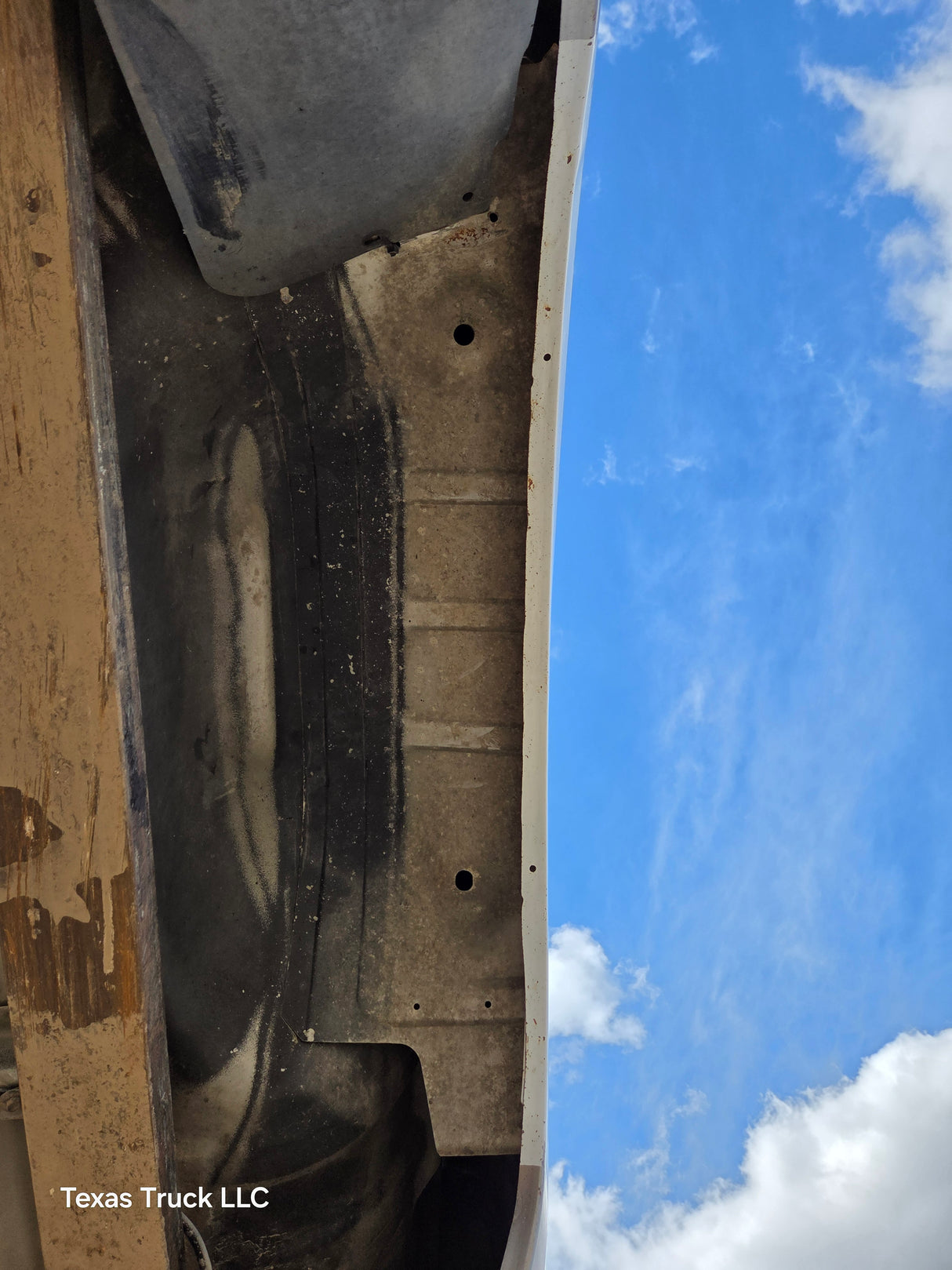 1999-2010 Ford Super Duty F250 F350 6' 9" Short Truck Bed