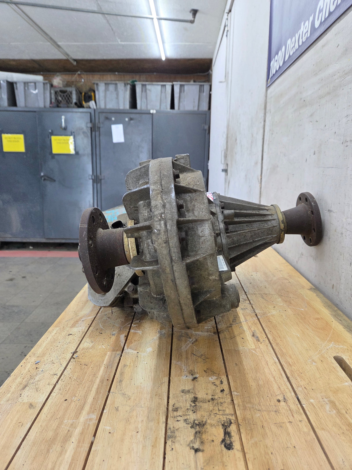 1999-2003 7.3L Power Stroke 273-F Transfer Case Electric Shift Transfer Case P1C34-7A195-JA Ford Pickup F250 F350 F450 F550 Super Duty