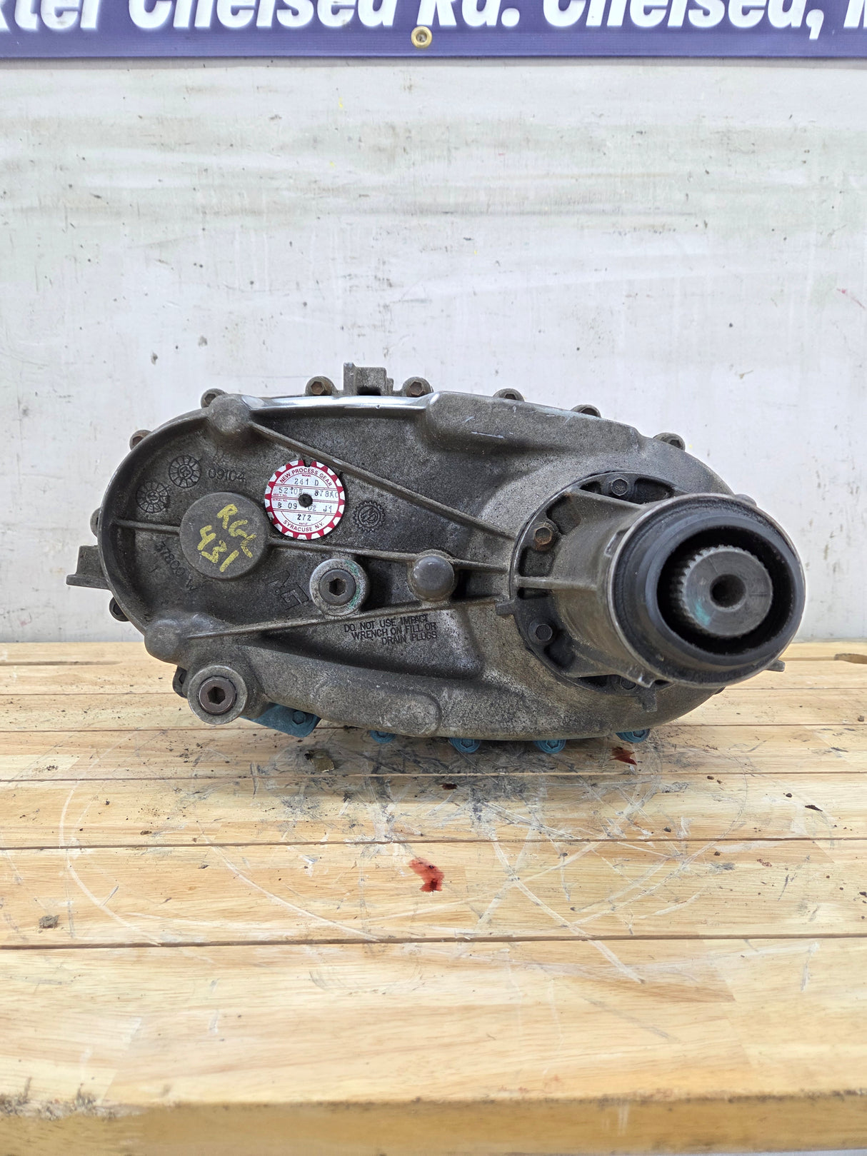 2002-2003 Dodge Ram 1500 3rd gen Manual Shift Transfer Case 241