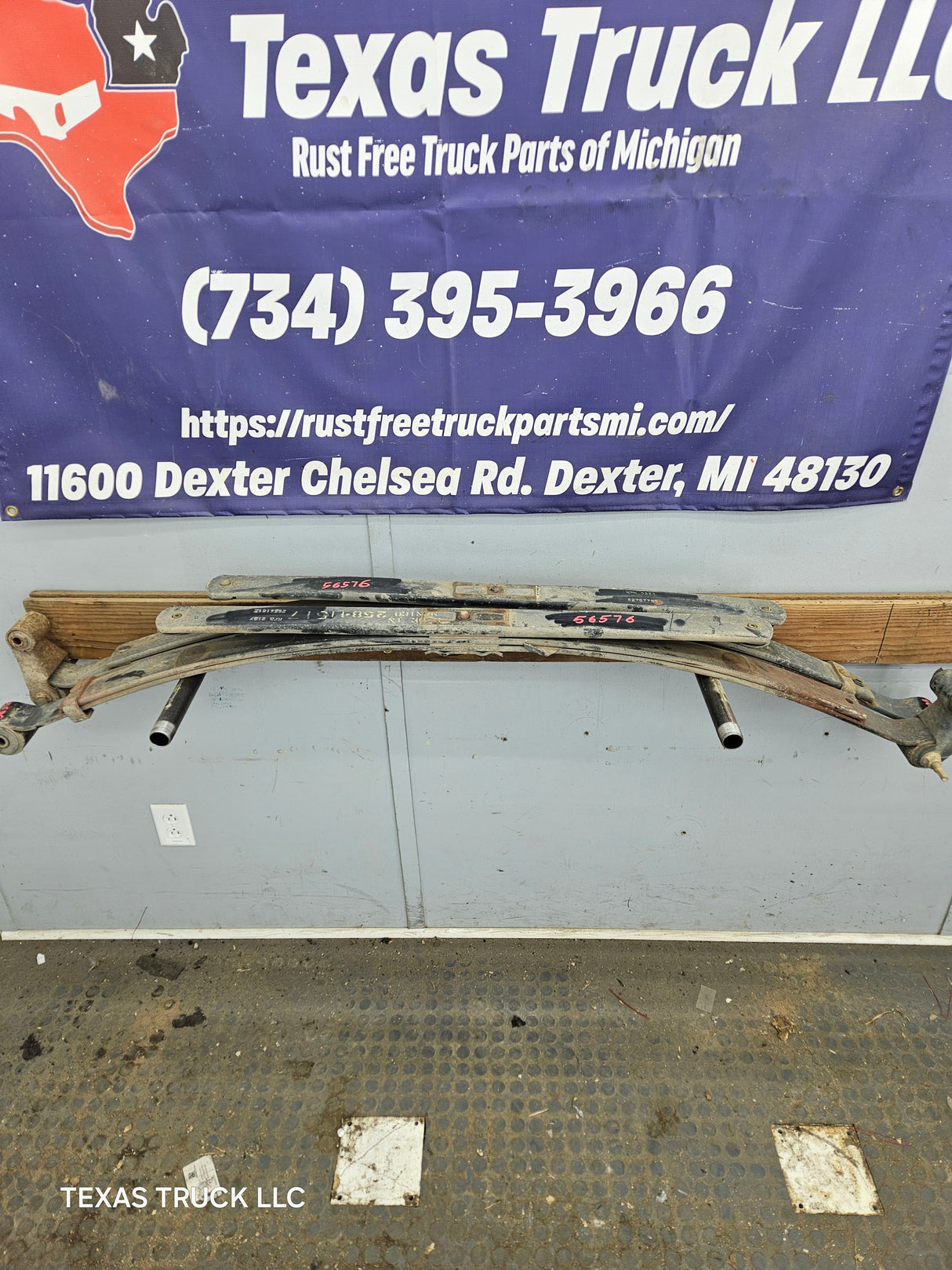 2007-2013 Chevrolet Silverado / GMC Sierra 1500 Rear Leaf Spring - Pair