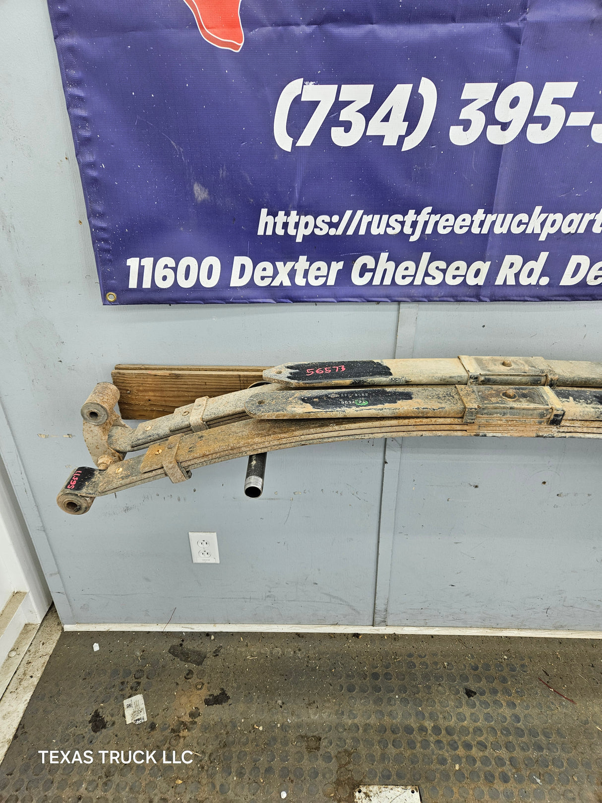 2008-2010 Ford F250 F350 Super Duty Rear Leaf Spring - Pair
