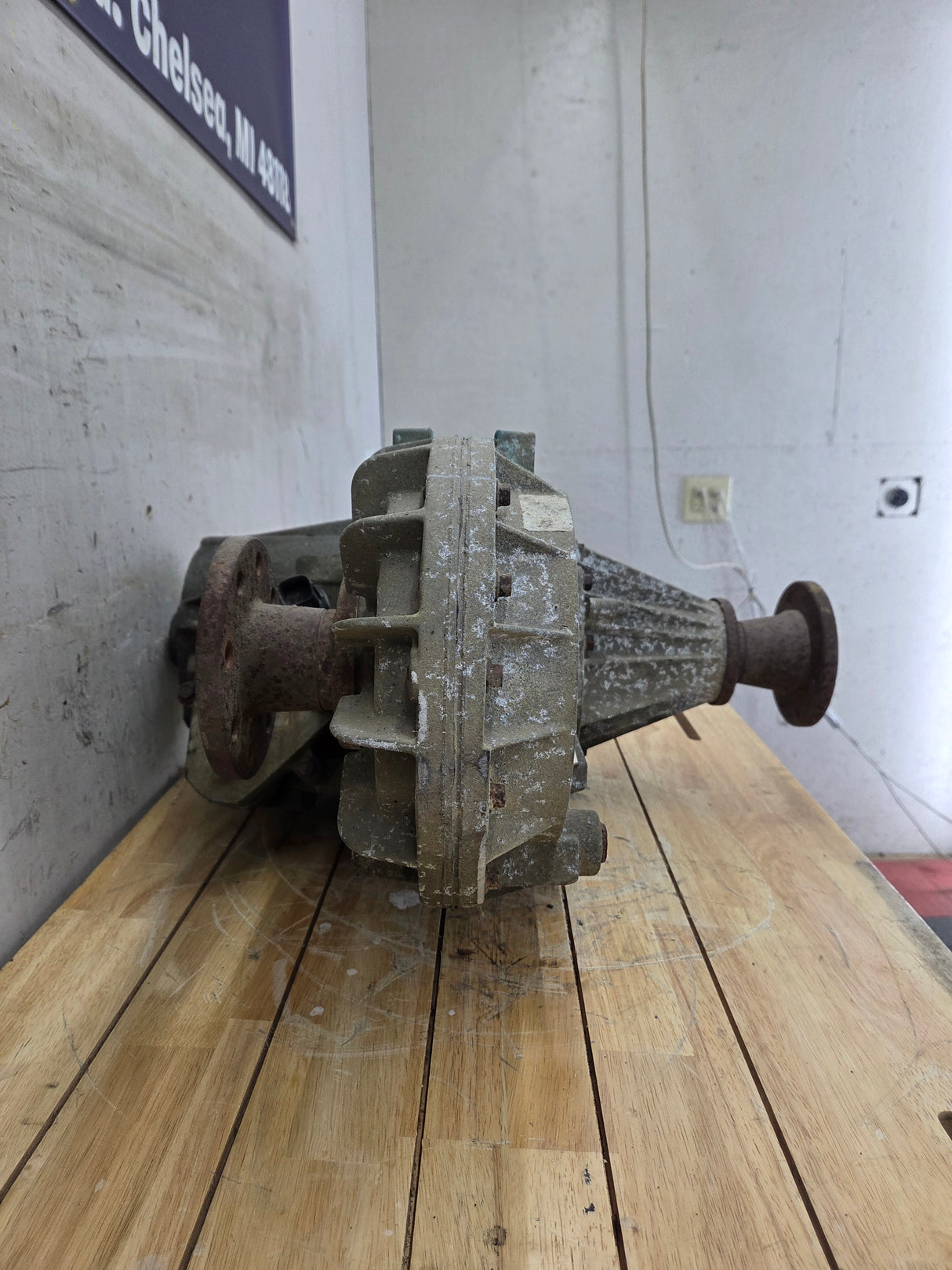 1999-2003 7.3L Power Stroke 273-F Automatic Transmission Transfer Case Electric Shift Transfer Case P1C34-7A195-JA Ford Pickup F250 F350 F450 F550 Super Duty