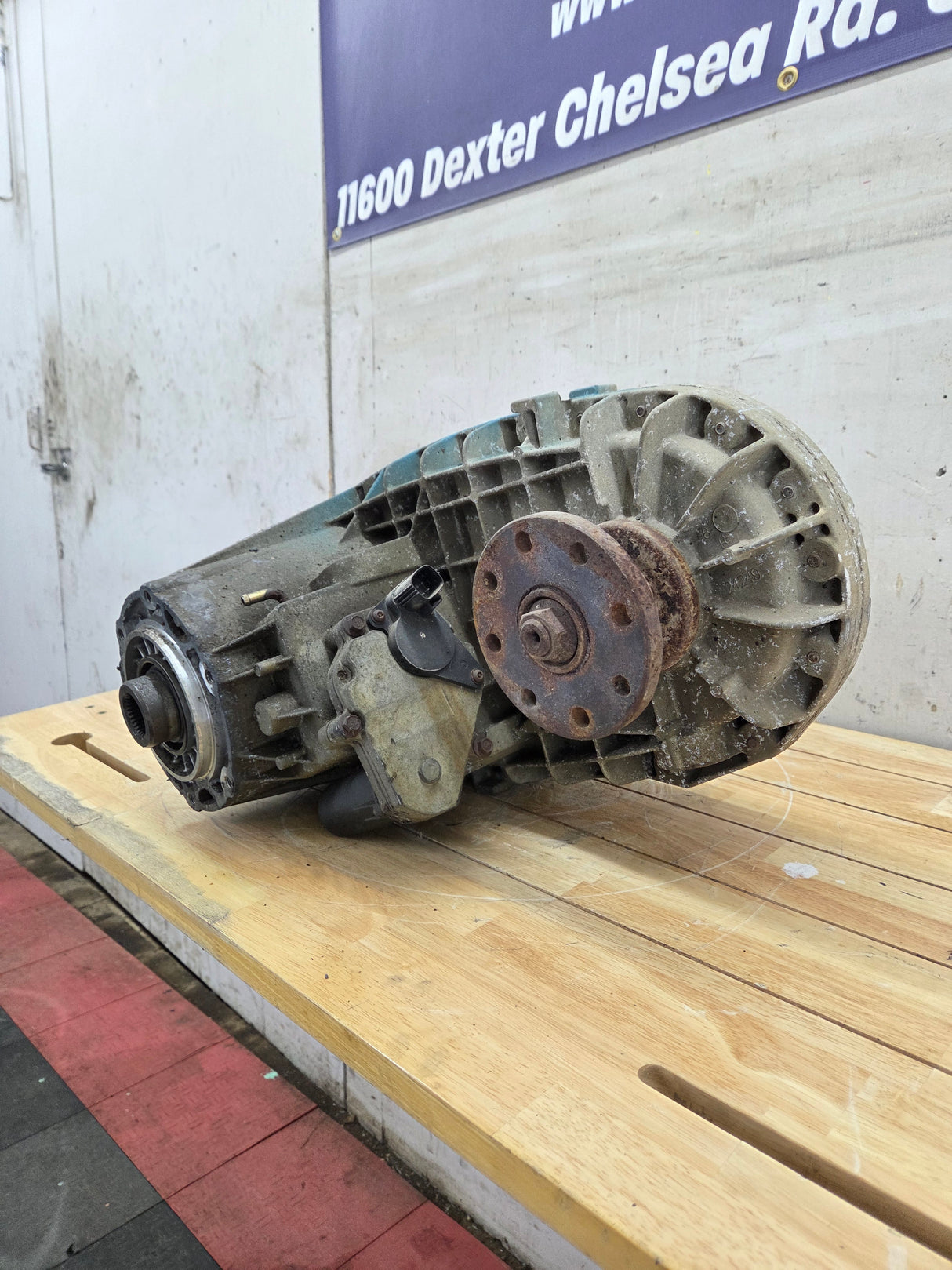 1999-2003 7.3L Power Stroke 273-F Automatic Transmission Transfer Case Electric Shift Transfer Case P1C34-7A195-JA Ford Pickup F250 F350 F450 F550 Super Duty