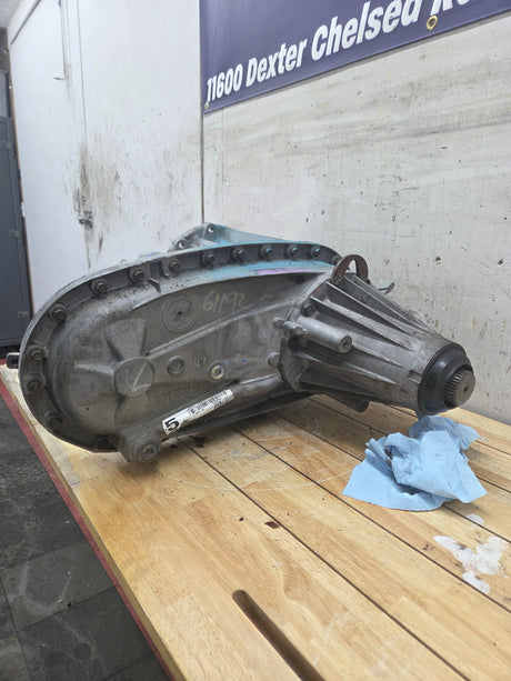 2011-2016 6.2L 6.7L Power Stroke Transfer Case slip yoke Electric Shift Ford F250 F350 F450 F550 Super Duty 81k Miles