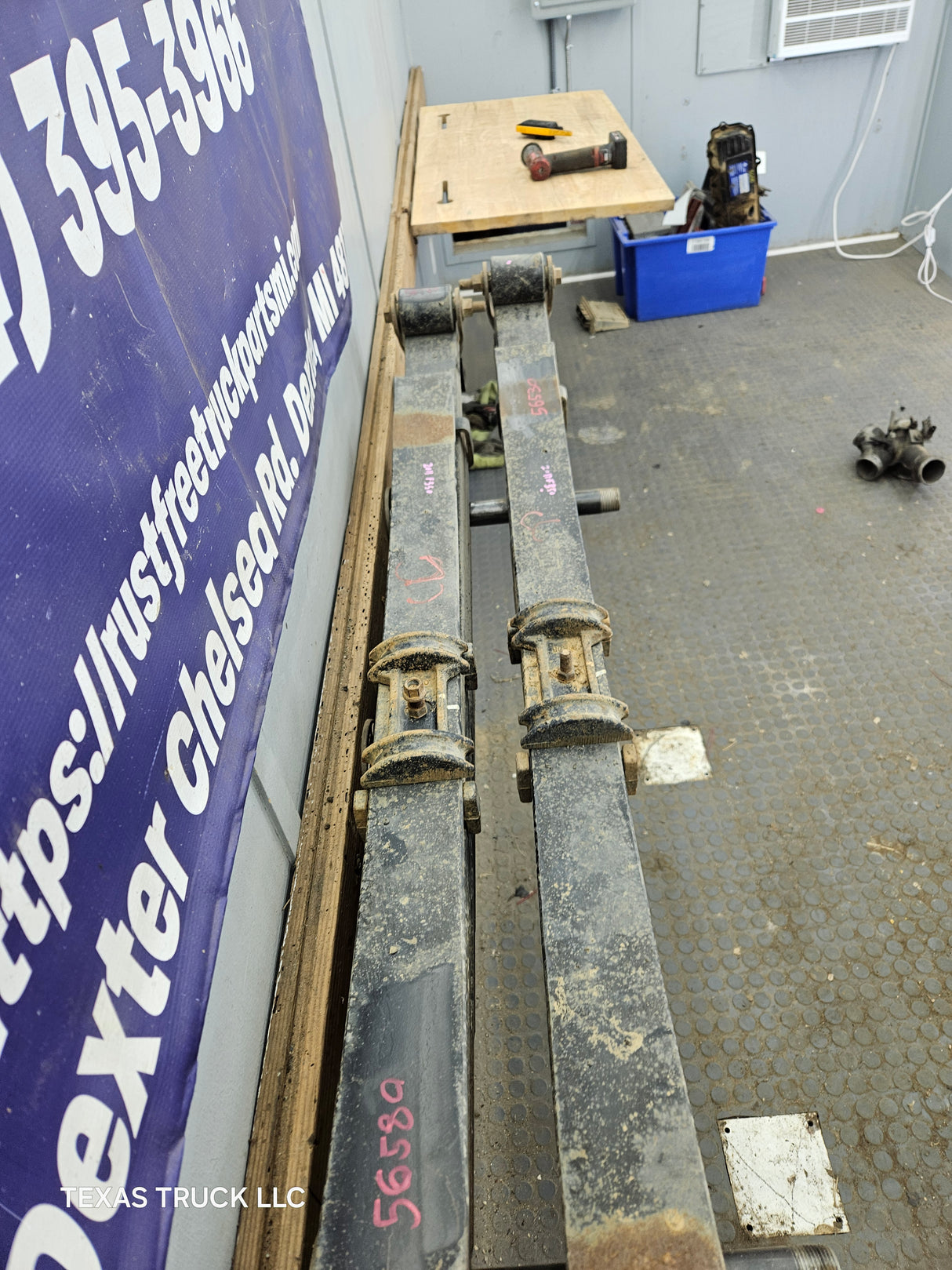 2011-2016 Ford F350 CAB & CHASSIS Super Duty Rear Leaf Springs - Pair