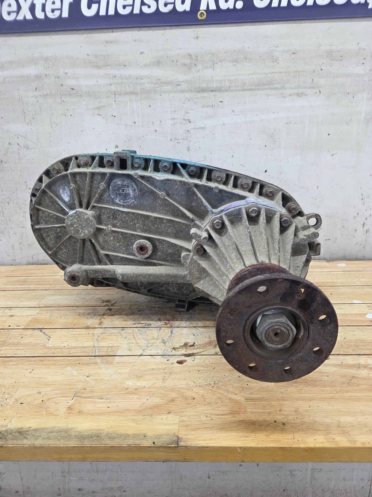 1999-2003 7.3L Power Stroke 271-F Transfer Case Manual Shift Transfer Case Ford Pickup