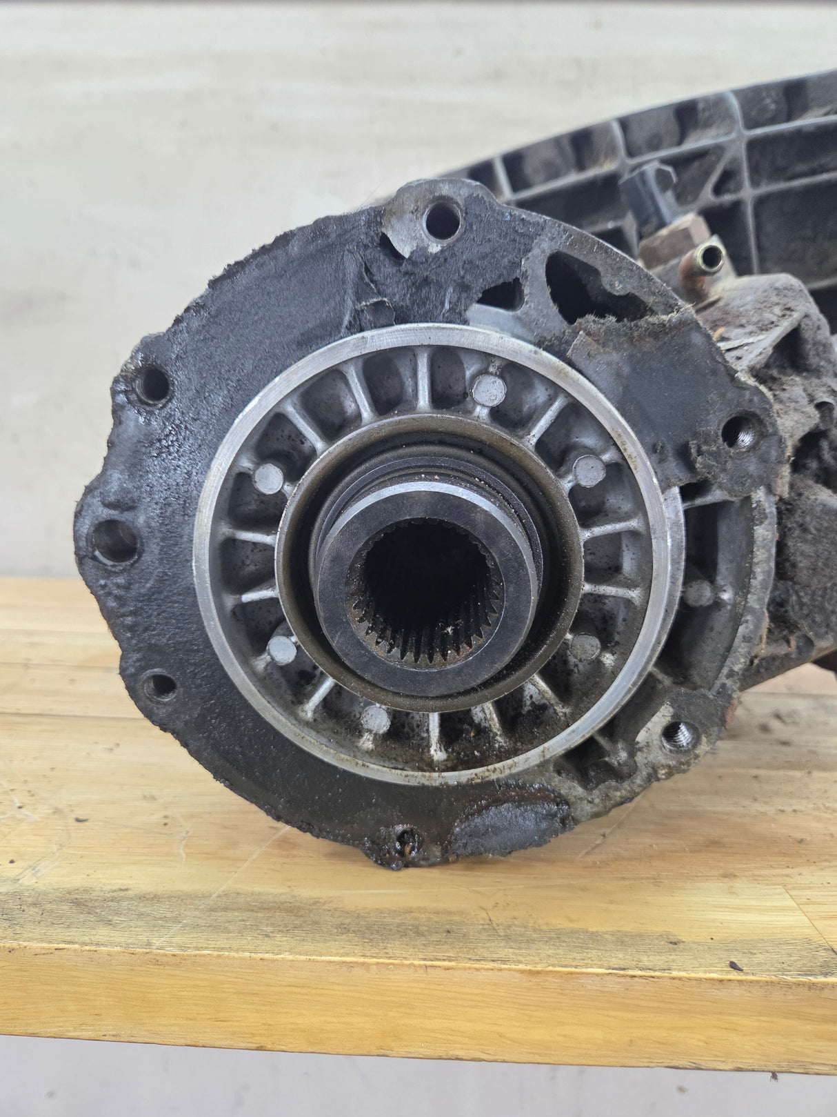 1999-2003 7.3L Power Stroke 271-F Transfer Case Manual Shift Transfer Case Ford Pickup