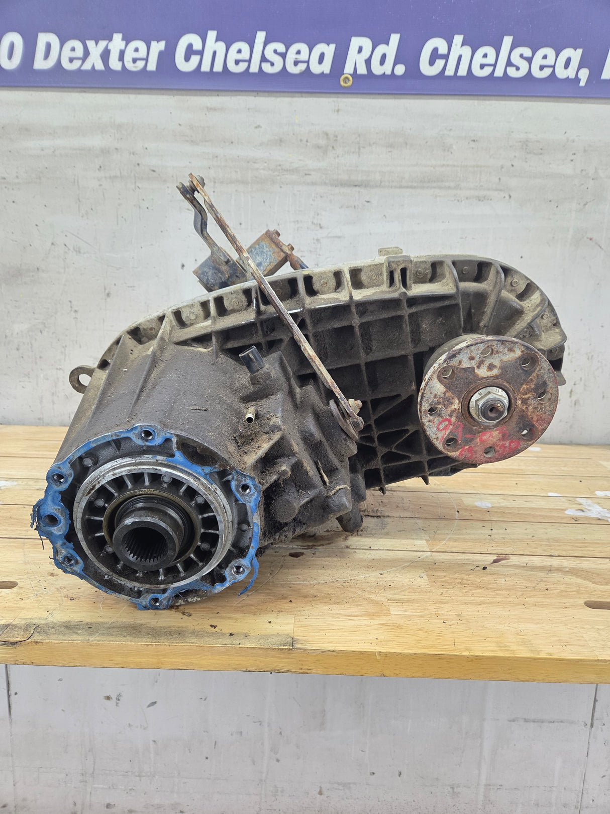 1999-2003 7.3L Power Stroke 271-F Transfer Case Manual Shift Transfer Case Ford Pickup
