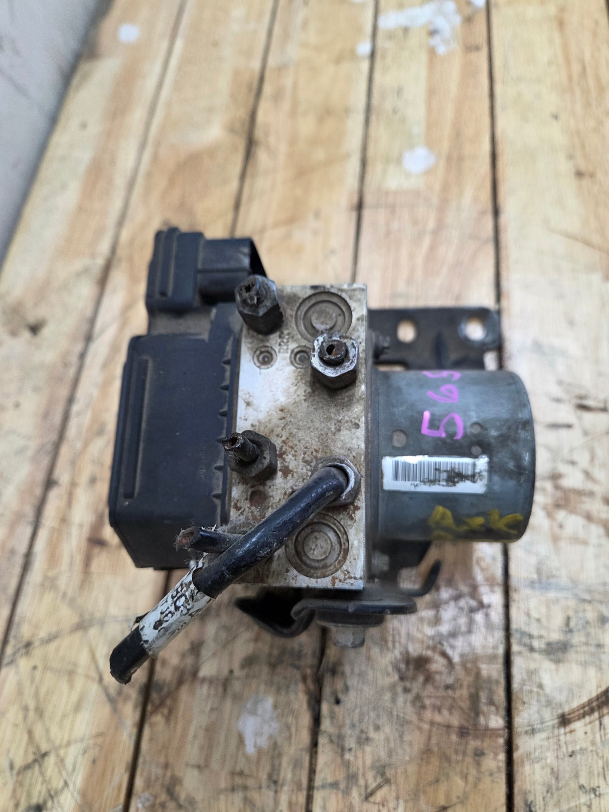 2013-2016 Ford Super Duty F250 F350 ABS Pump Module Control Assembly BC34-2C405-BK