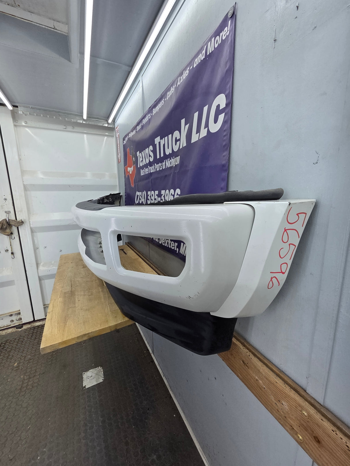 2017-2019 Ford Super Duty F450 F550 Front Bumper - Painted