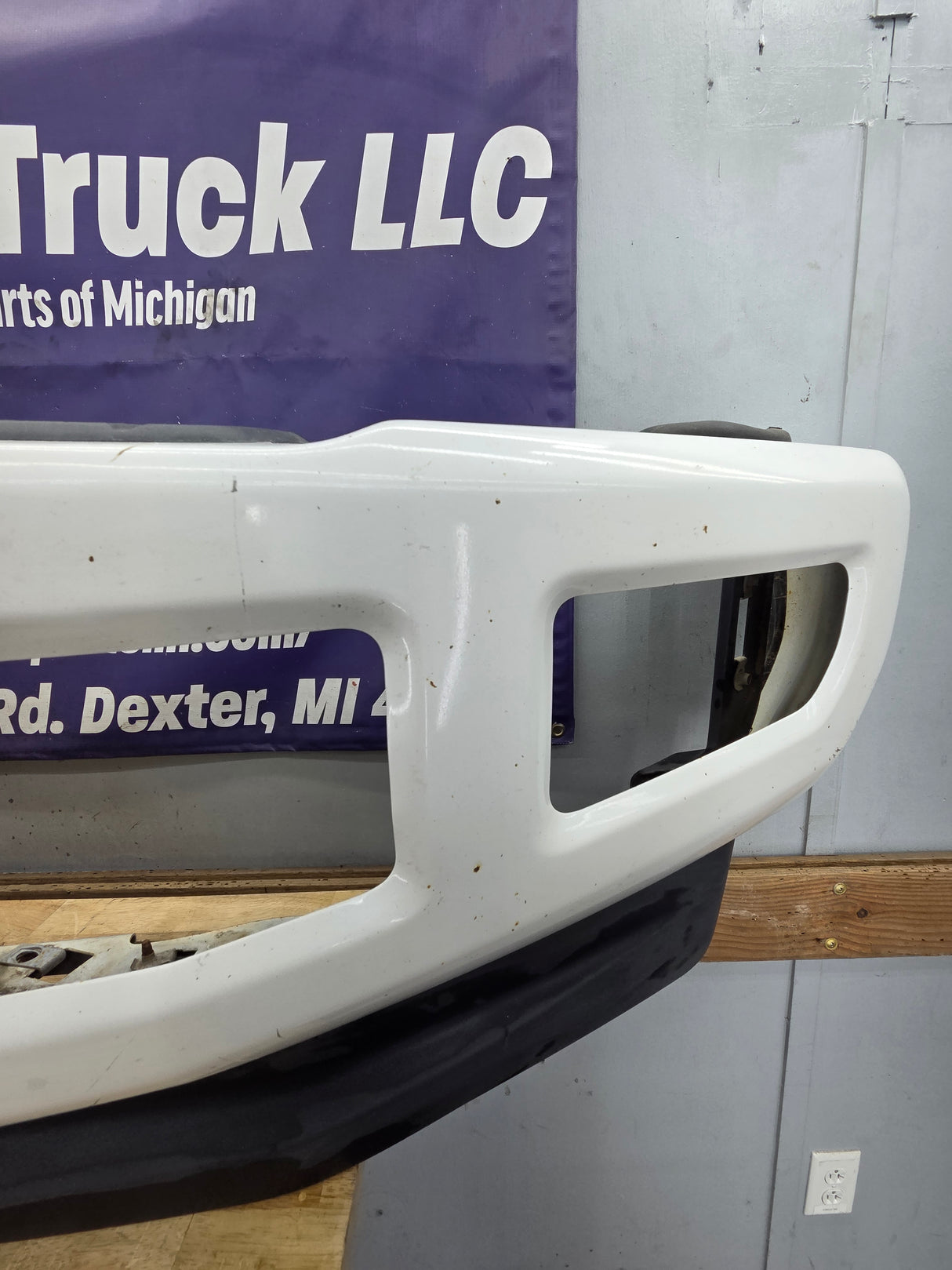 2017-2019 Ford Super Duty F450 F550 Front Bumper - Painted