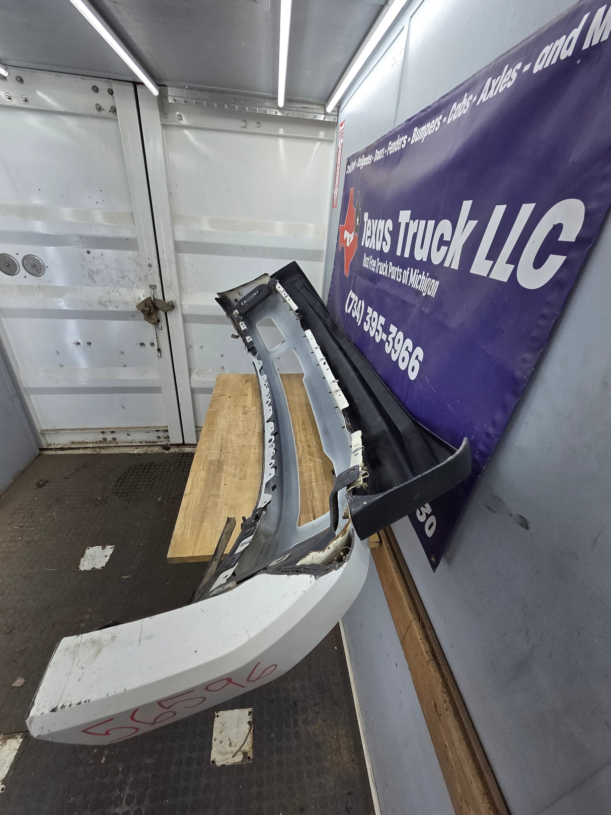 2017-2019 Ford Super Duty F450 F550 Front Bumper - Painted