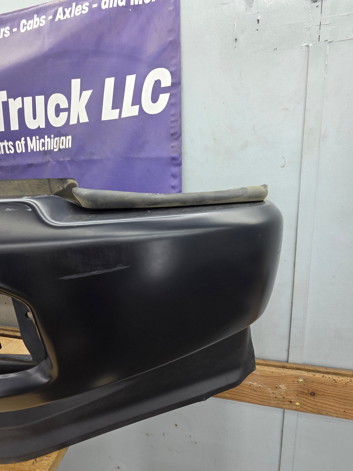 2023-2025 Ford Super Duty F250 F350 Front Bumper - Black