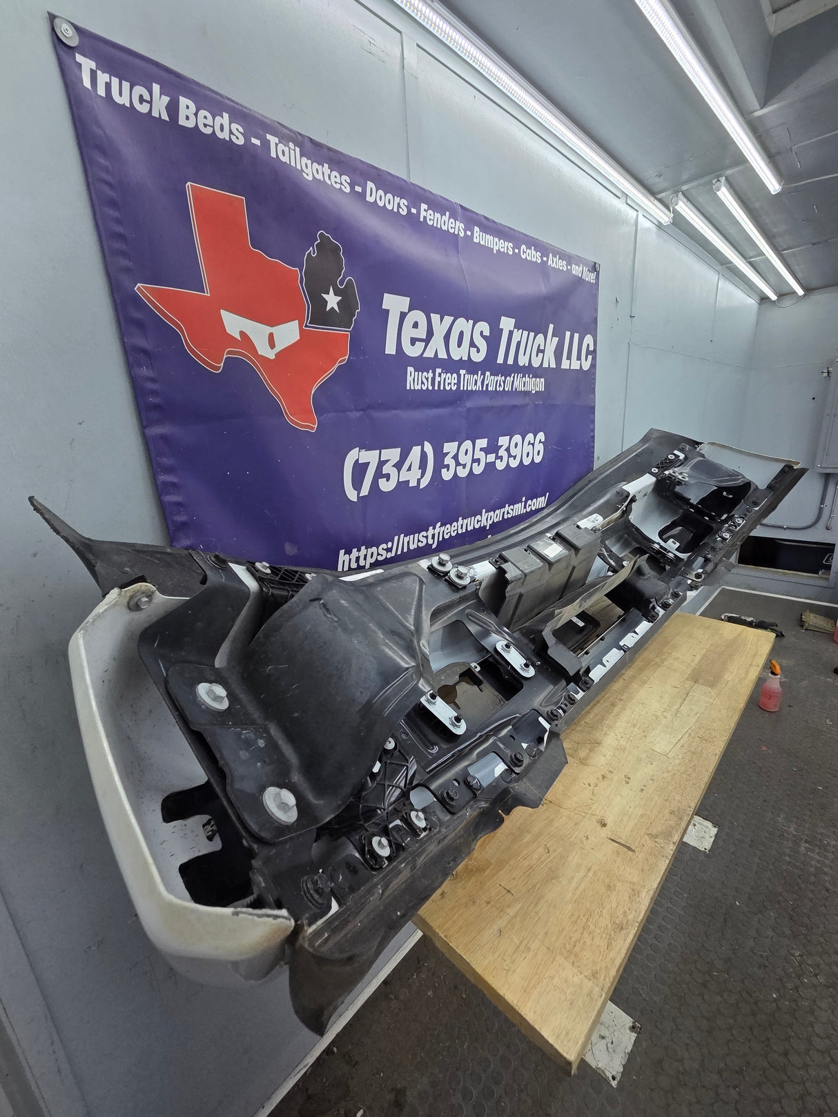 2023-2025 Ford Super Duty F250 F350 Front Bumper - White