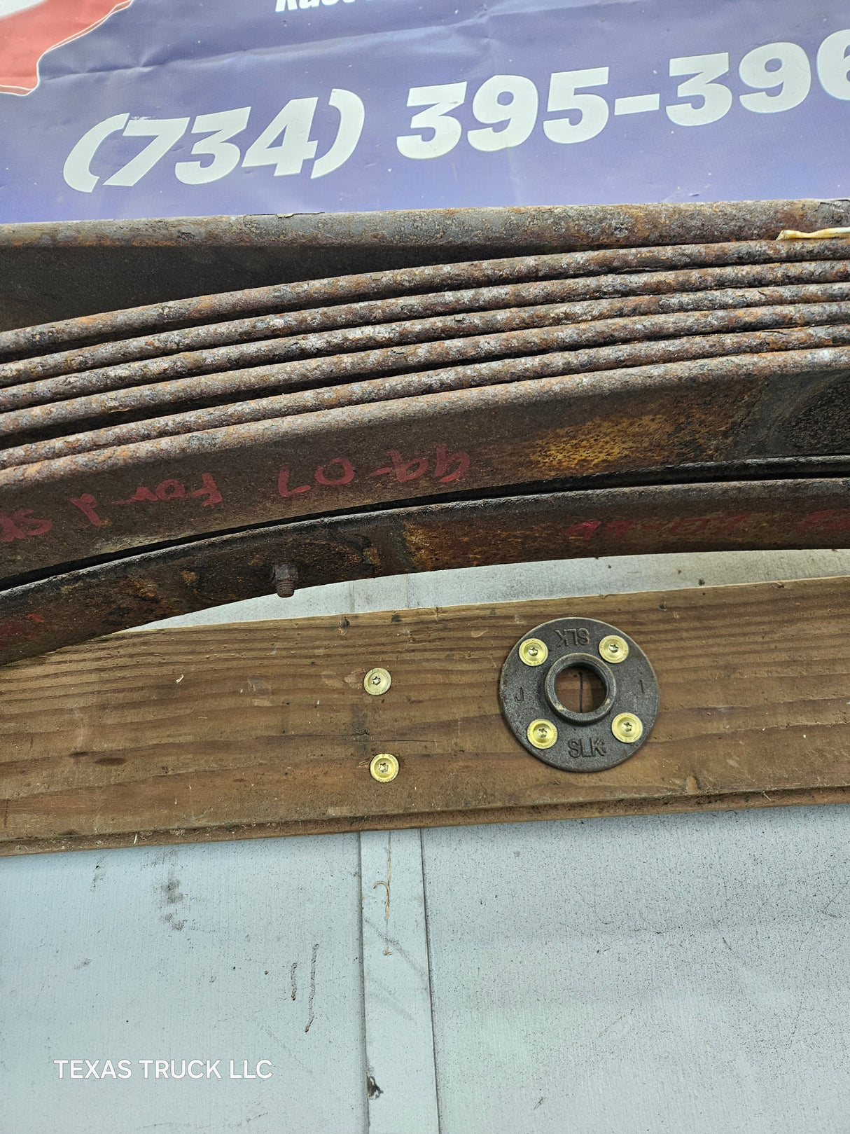 1999-2007 Ford F250 F350 Super Duty Rear Leaf Springs - Pair