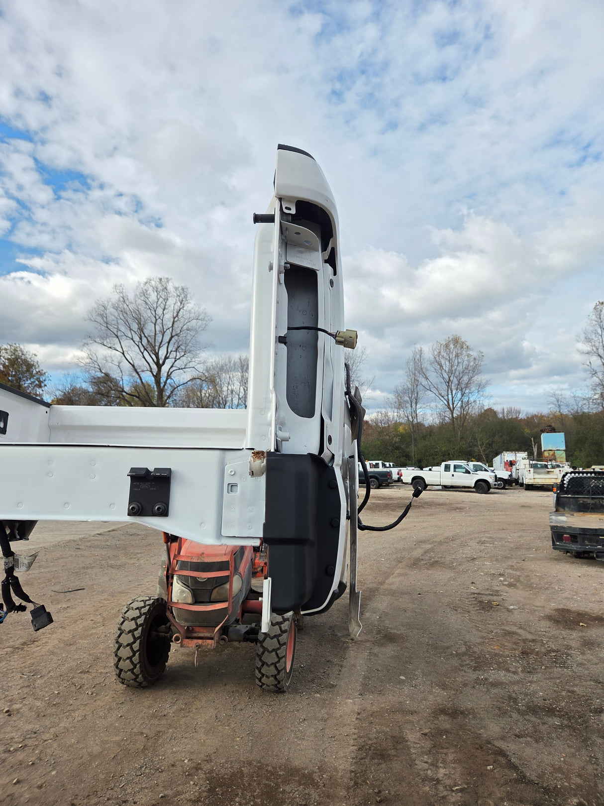 2017-2022 Ford Super Duty F350 F450 F550 8' Dually Bed - Pearl White