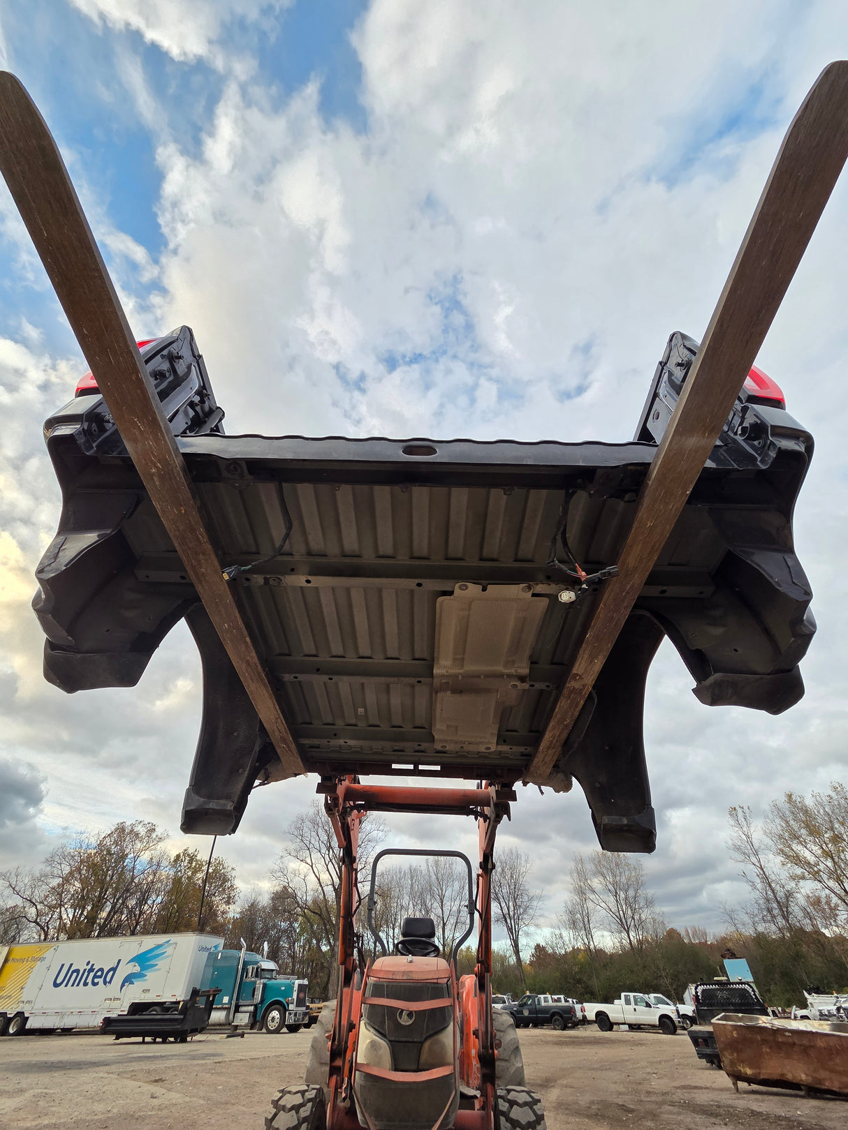 2019-2023 GMC Sierra 1500 5' 9" Short Truck Bed