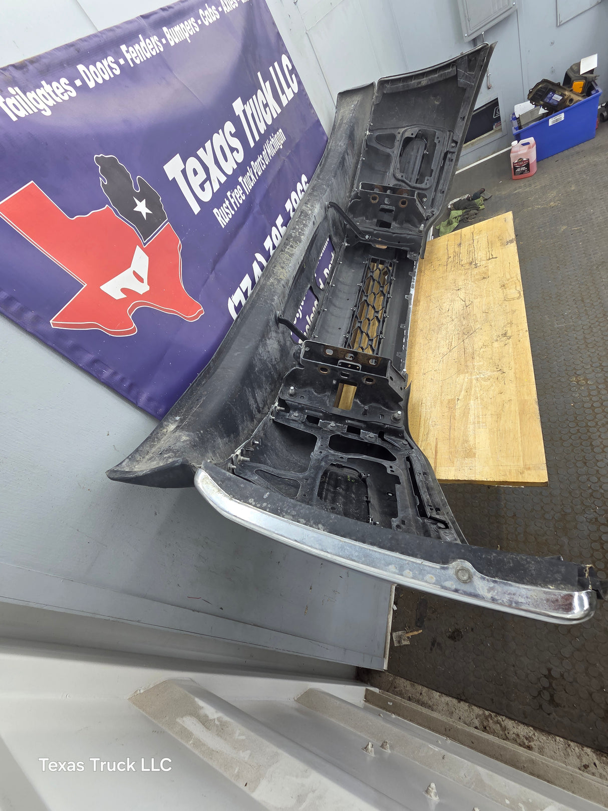 2019-2024 Dodge Ram 2500 3500 5th Gen Front Bumper - Chrome