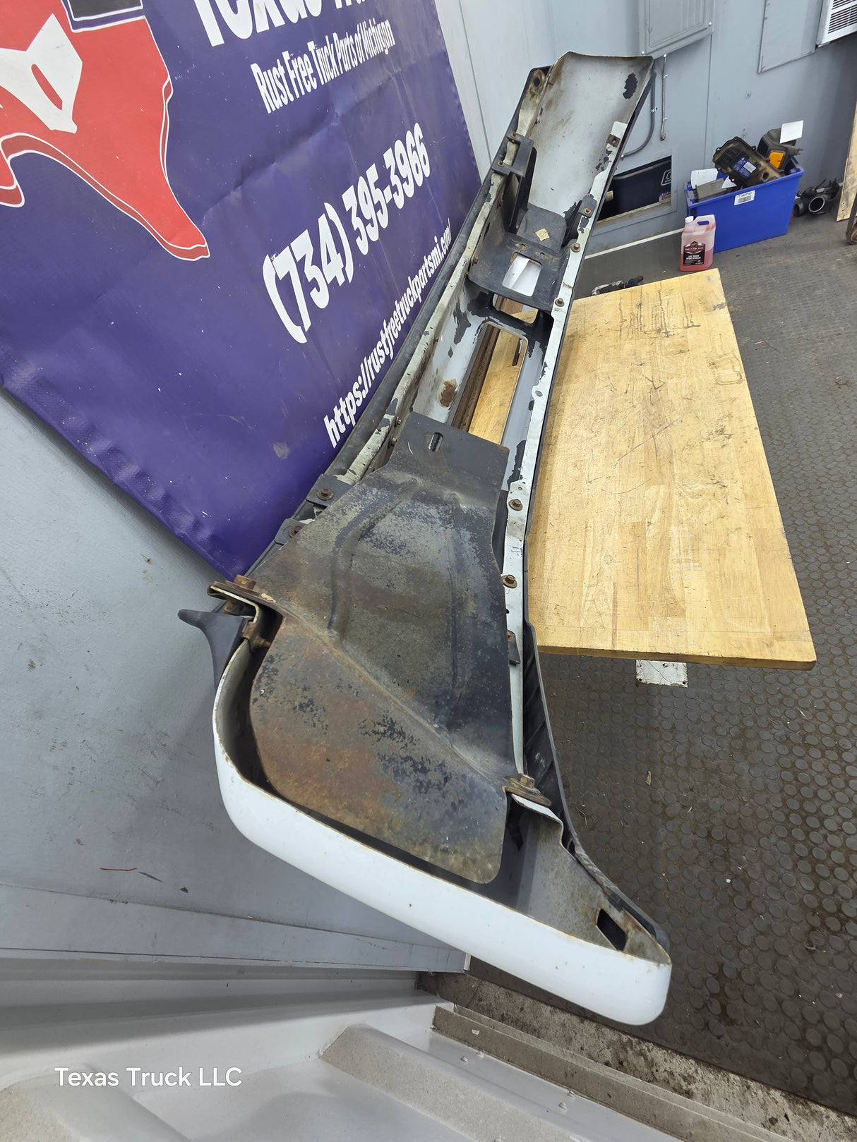 2008-2010 Ford Super Duty Front Bumper F250 F350 - Oxford White