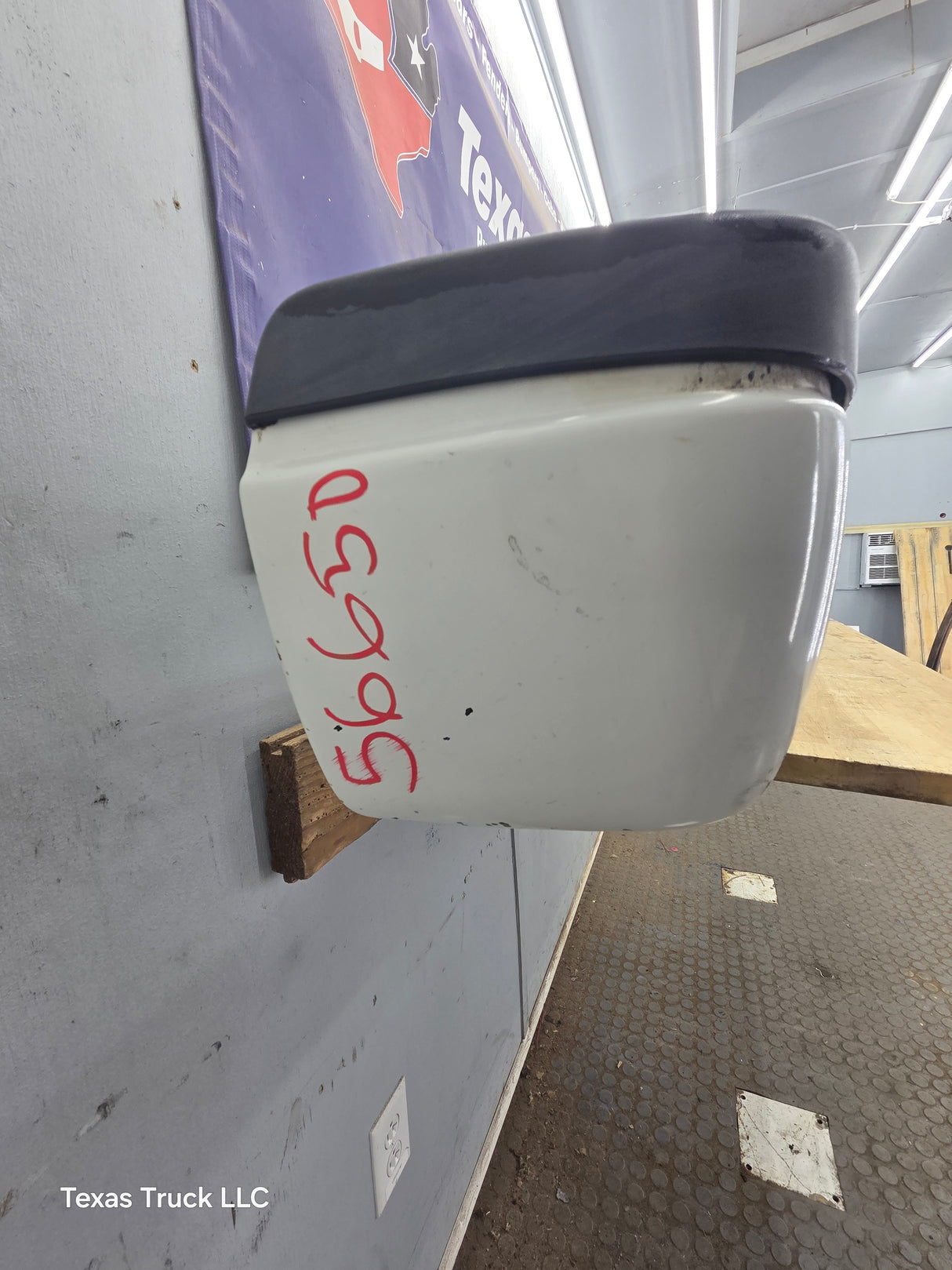 2008-2016 Ford Super Duty F250 F350 F450 F550 Rear Bumper - Oxford White