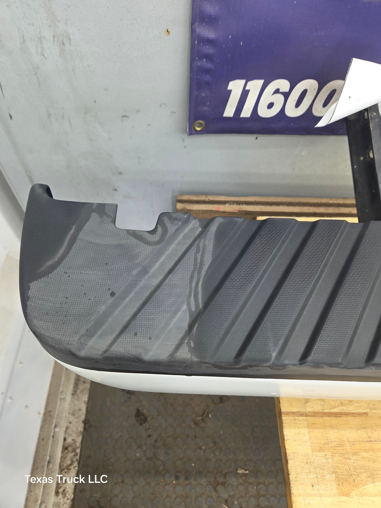 2008-2016 Ford Super Duty F250 F350 F450 F550 Rear Bumper - Oxford White