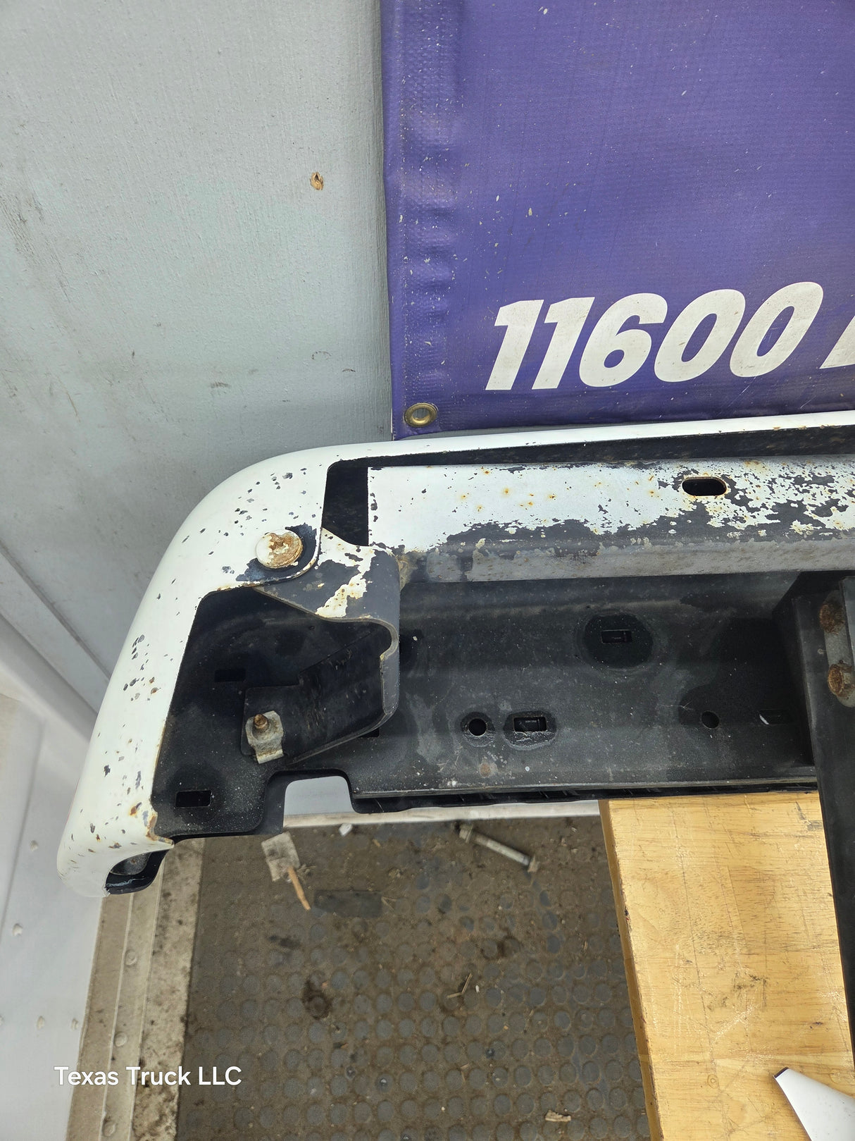 2008-2016 Ford Super Duty F250 F350 F450 F550 Rear Bumper - Oxford White