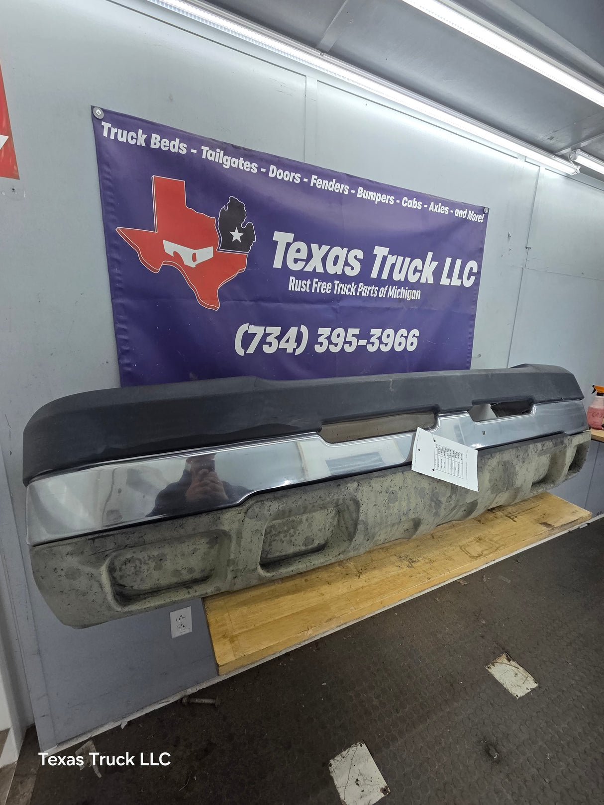 2003-2007 Chevrolet Silverado 2500HD 3500HD 'Cateye' Front Bumper