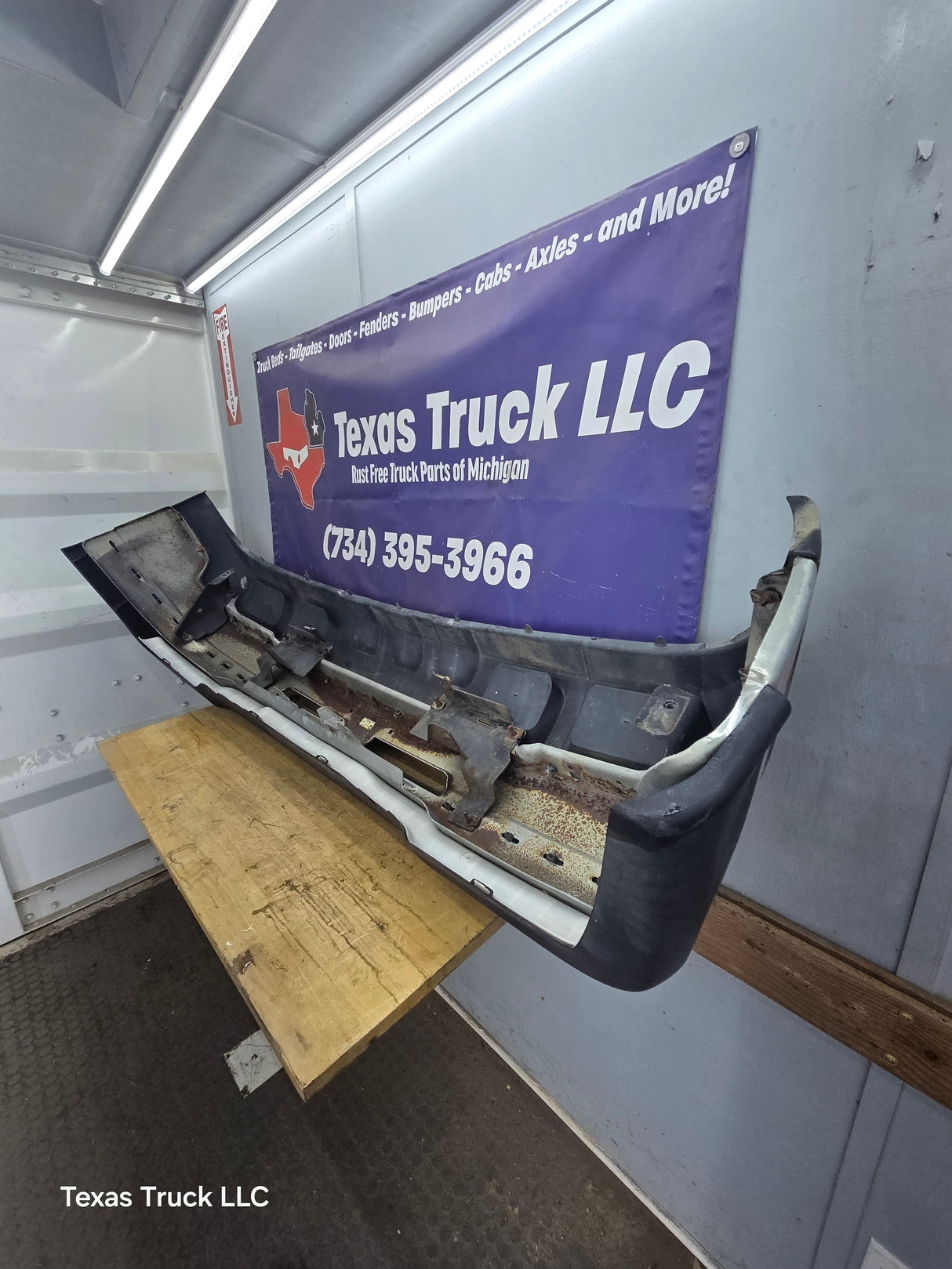 2003-2007 Chevrolet Silverado 2500HD 3500HD 'Cateye' Front Bumper