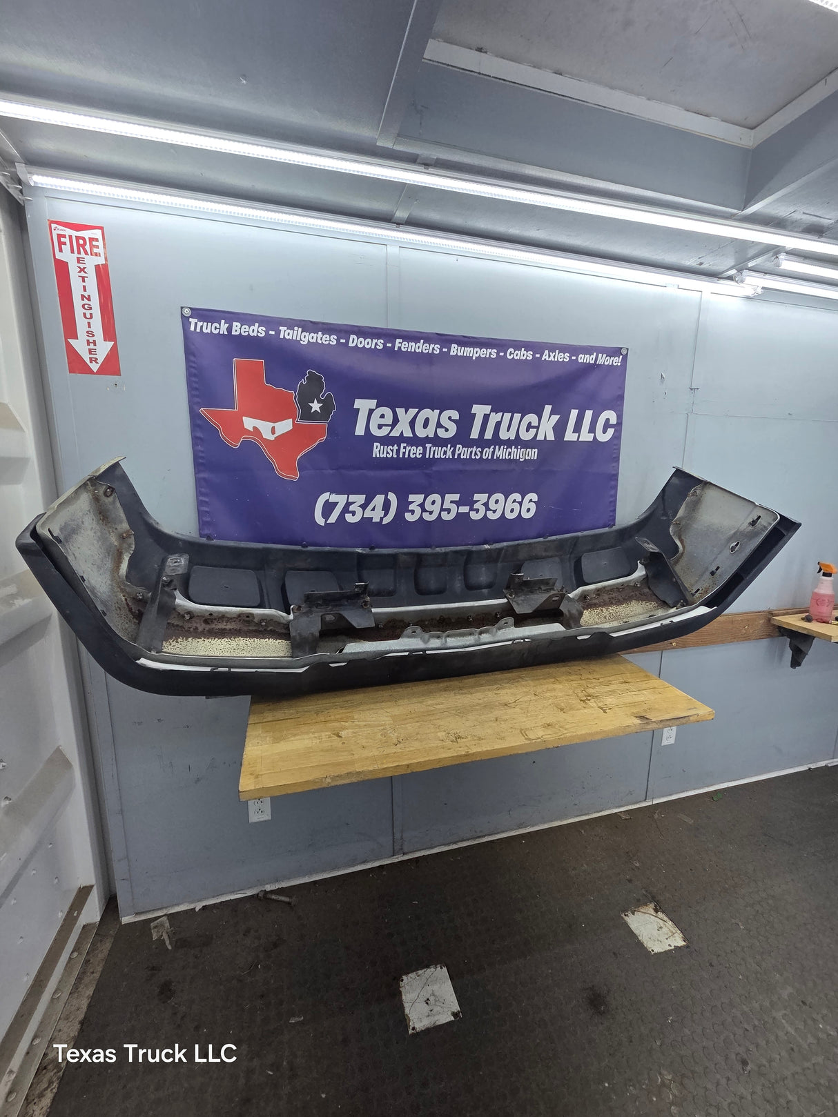 2003-2007 Chevrolet Silverado 2500HD 3500HD 'Cateye' Front Bumper