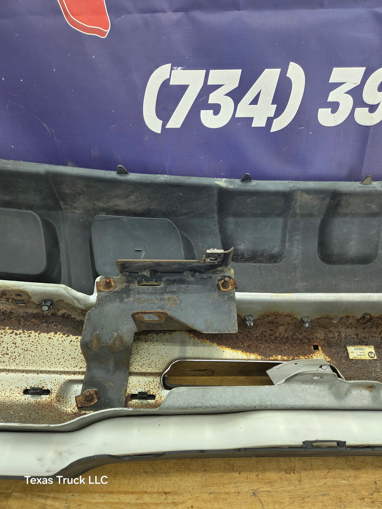 2003-2007 Chevrolet Silverado 2500HD 3500HD 'Cateye' Front Bumper